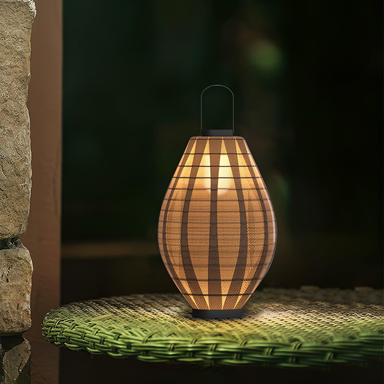 Ray Mesh Beacon Outdoor Lamp