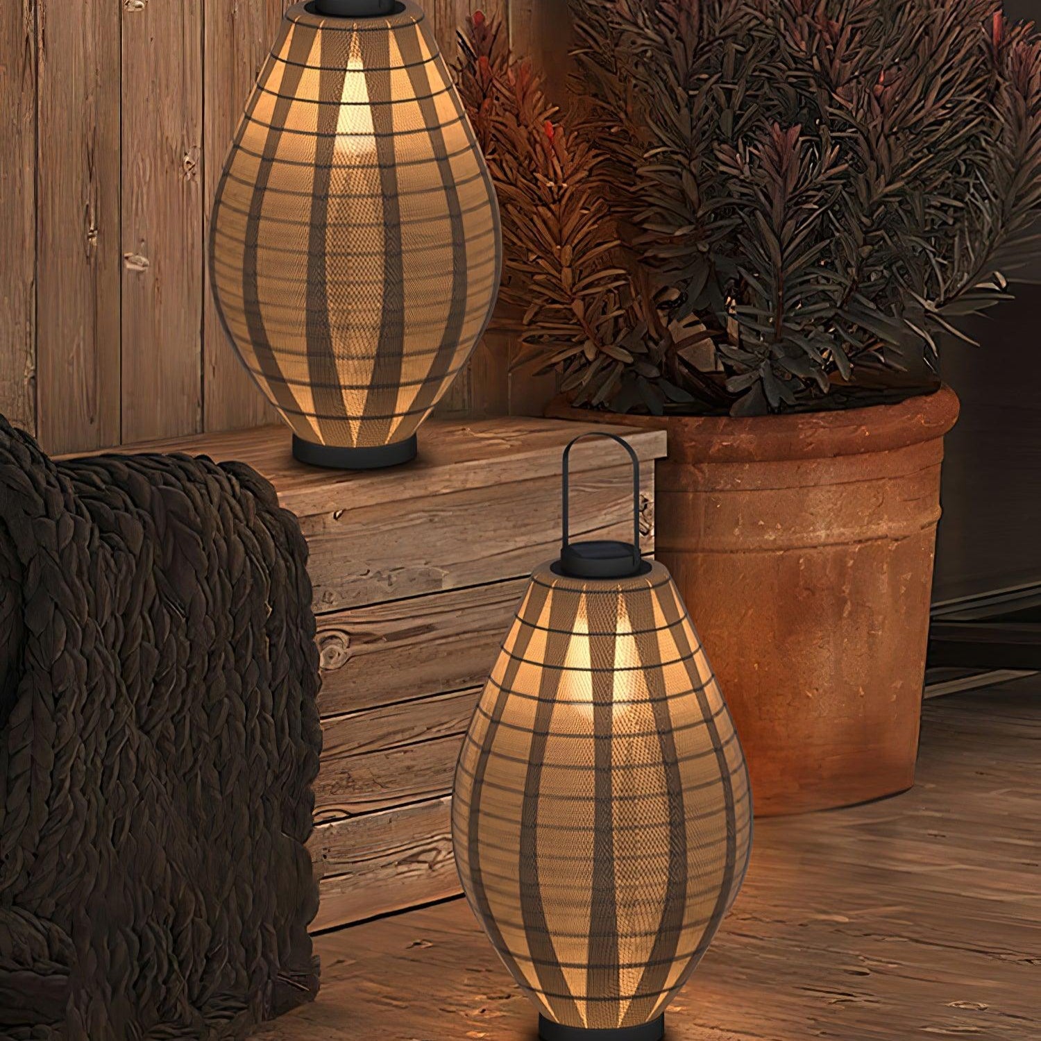 Ray Mesh Beacon Outdoor Lamp
