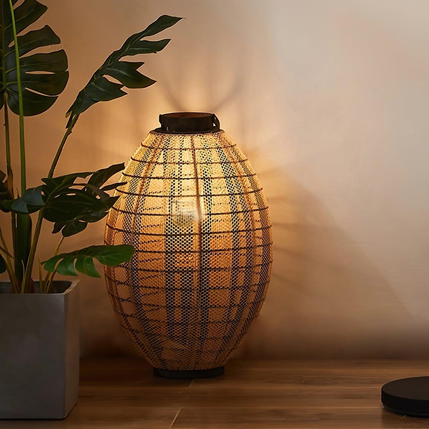 Ray Mesh Beacon Outdoor Lamp