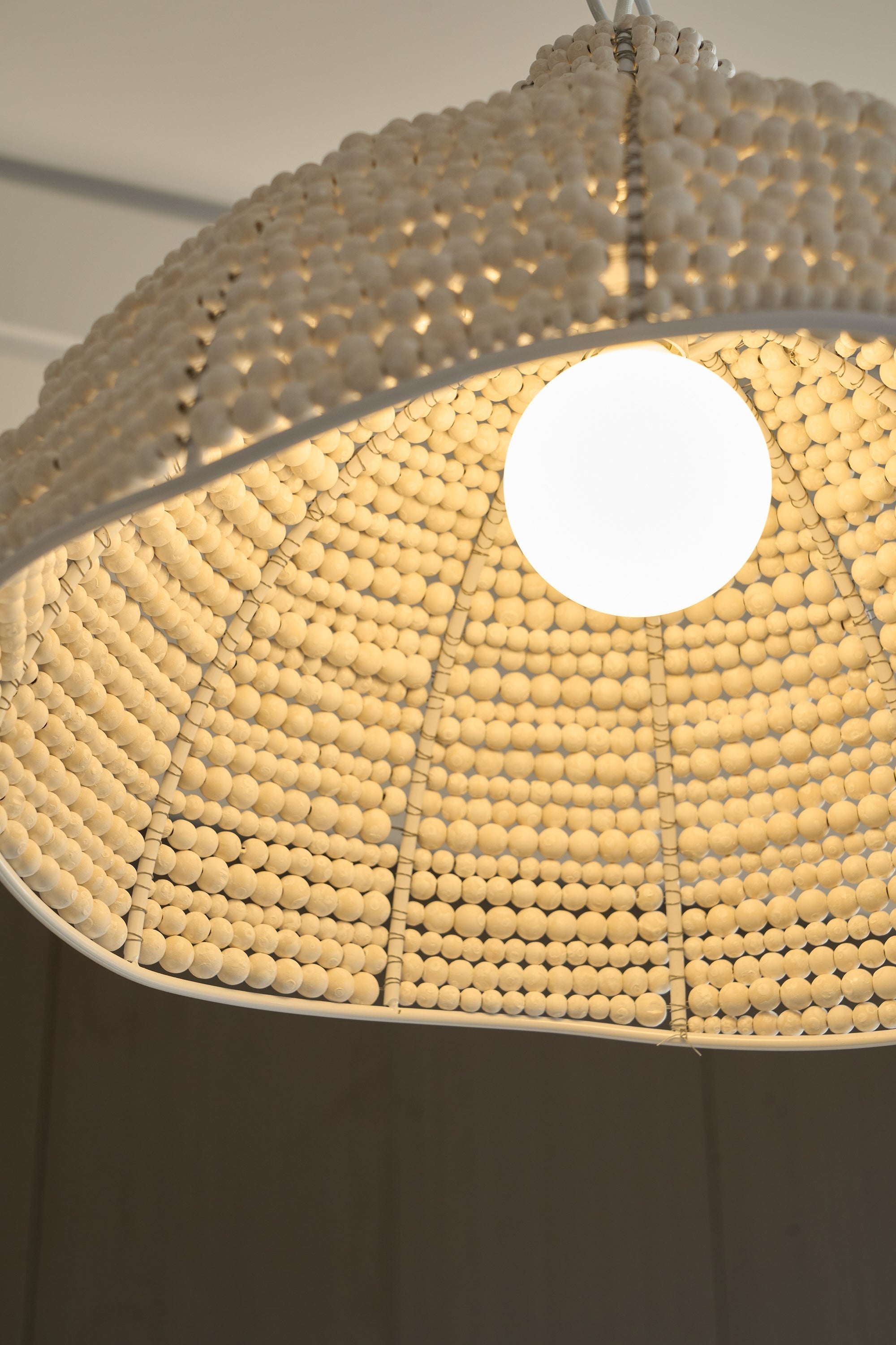Veliraris Postmodern Luxury Wood Pendant Lamp - Letslighting