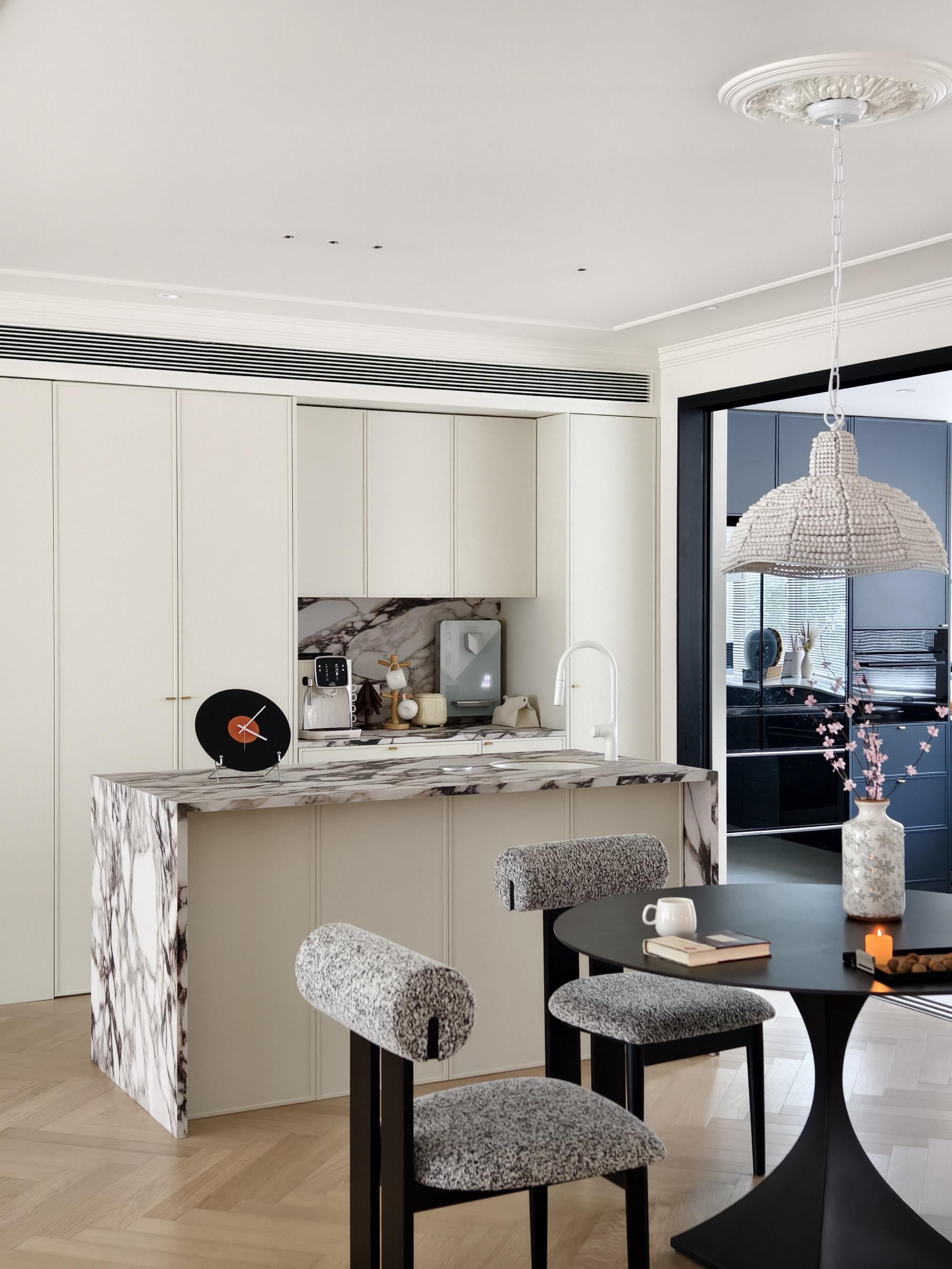 Veliraris Postmodern Luxury Wood Pendant Lamp - Letslighting
