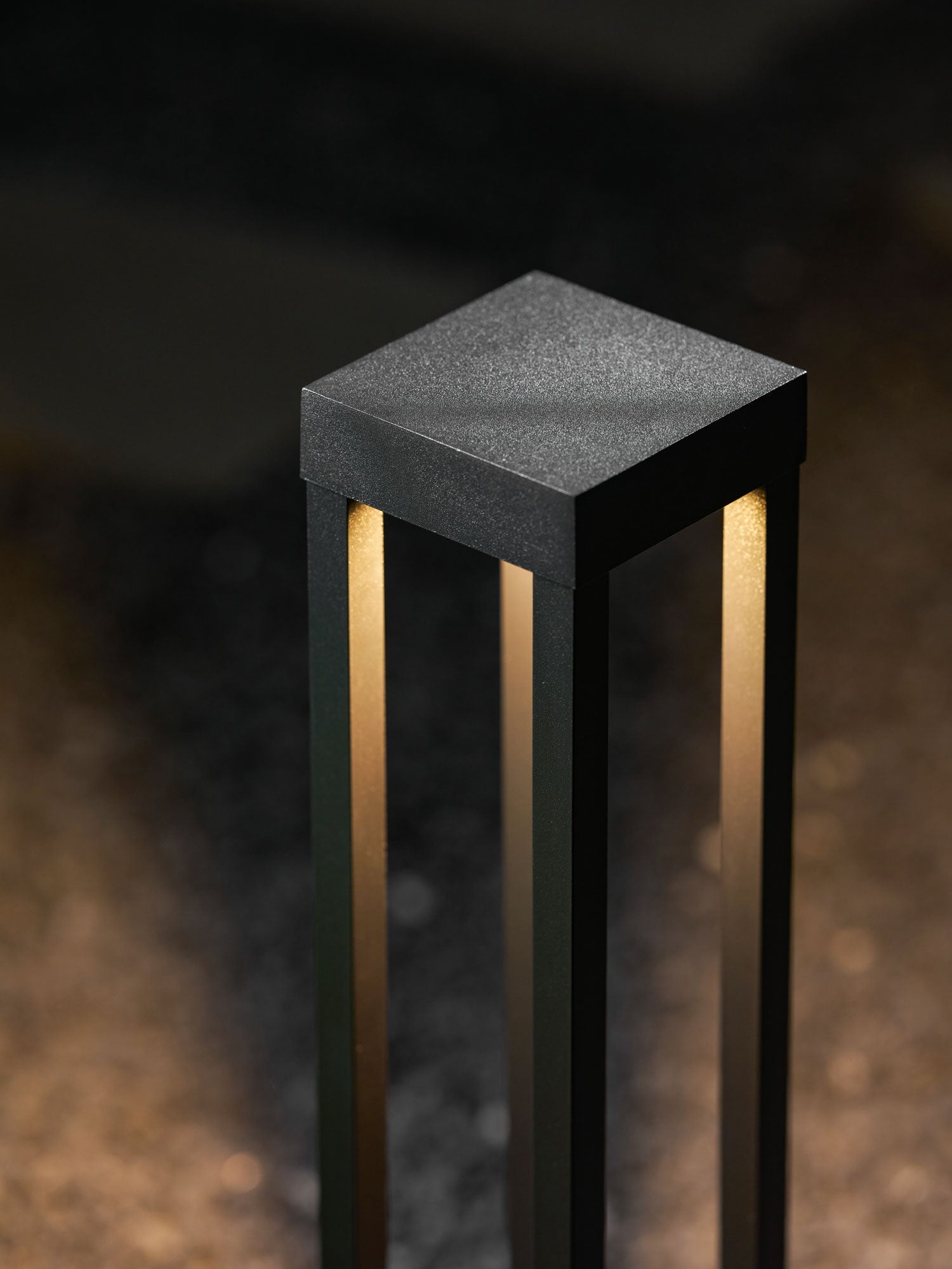 Obsidian Post Outdoor Light - Letslighting