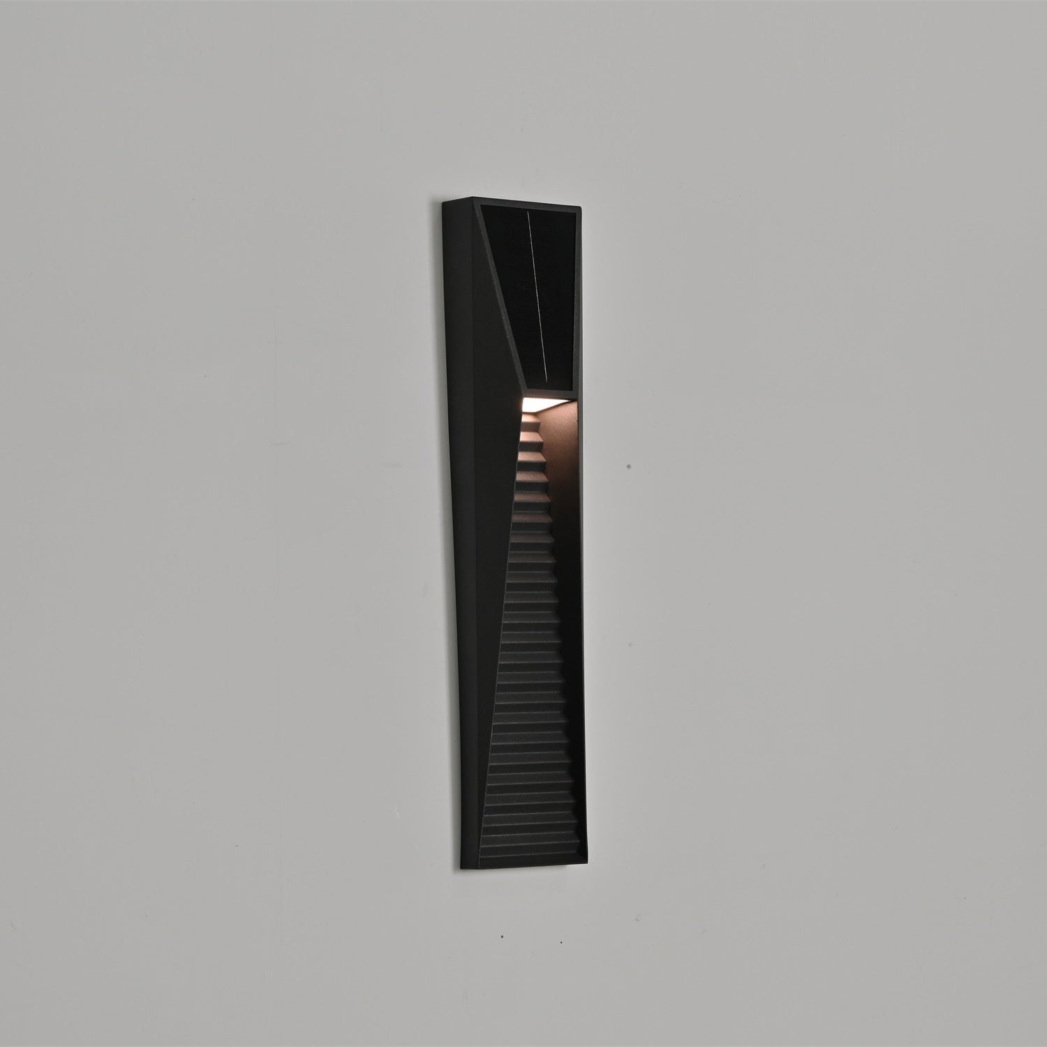 Luca Minimalist Outdoor Light - Letslighting