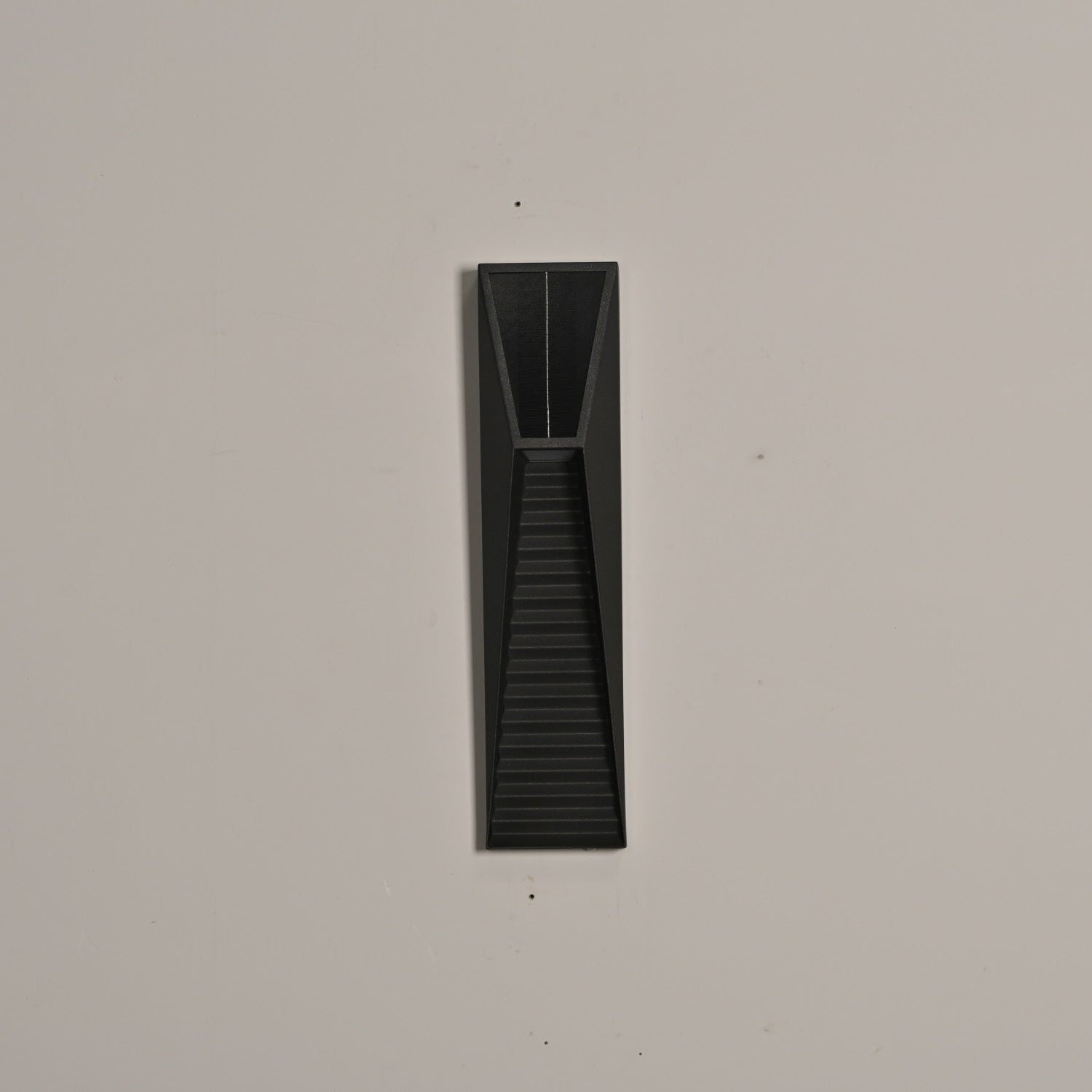 Luca Minimalist Outdoor Light - Letslighting