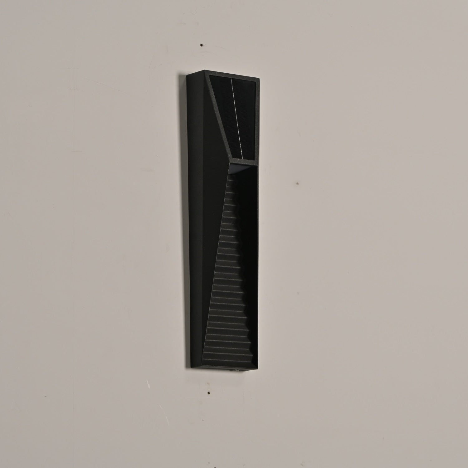 Luca Minimalist Outdoor Light - Letslighting