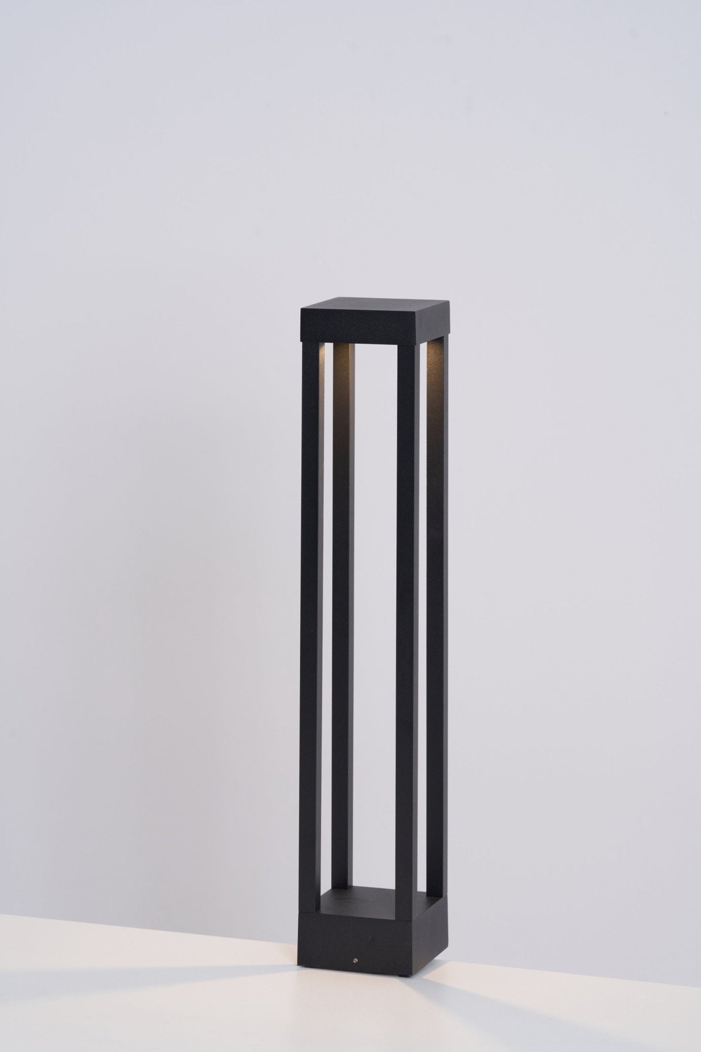 Obsidian Post Outdoor Light - Letslighting