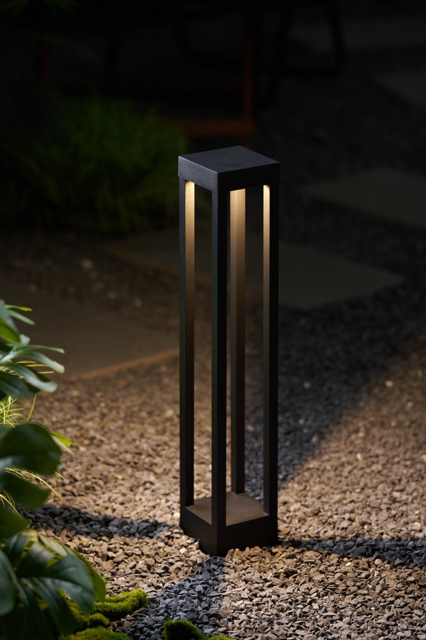 Obsidian Post Outdoor Light - Letslighting