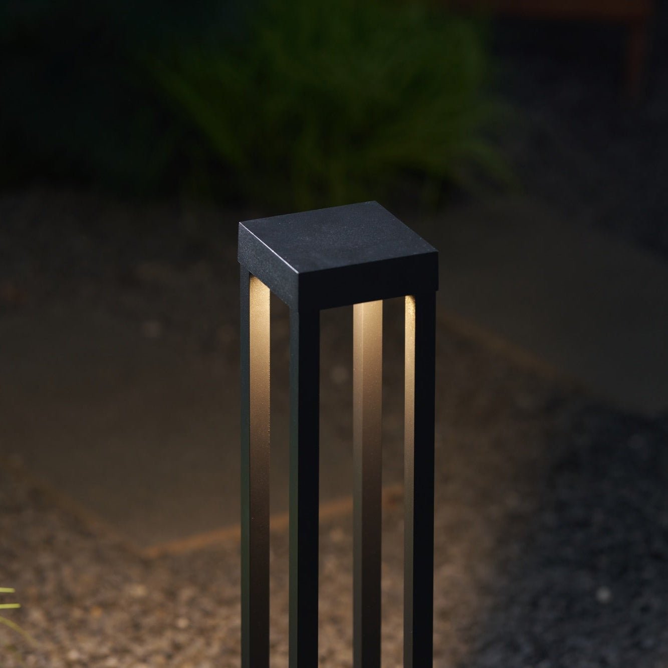 Obsidian Post Outdoor Light - Letslighting