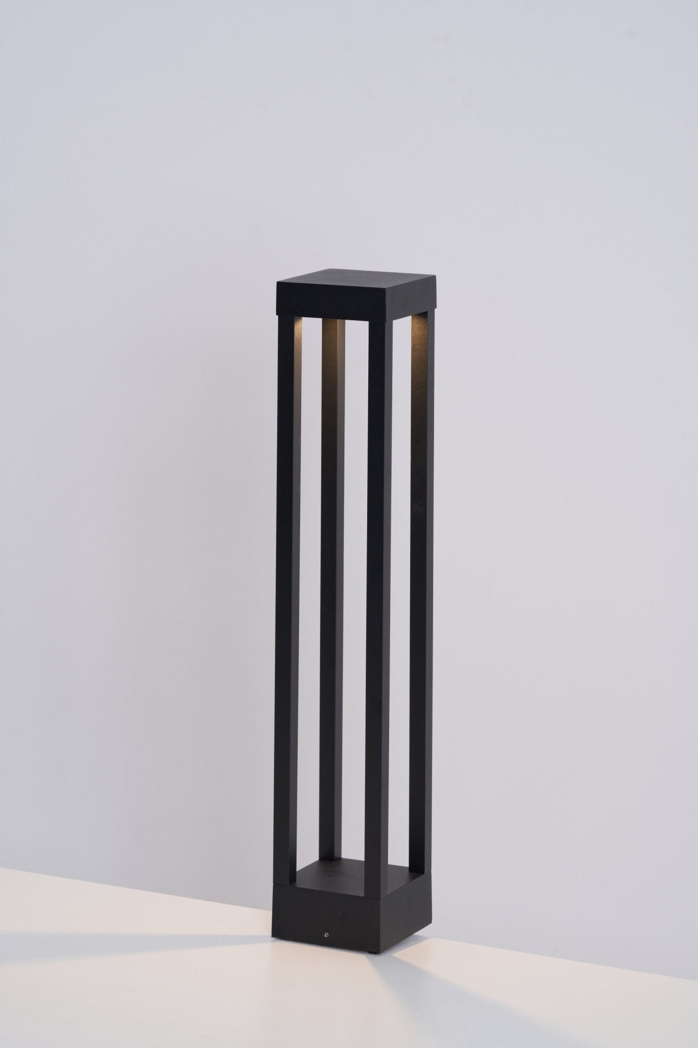 Obsidian Post Outdoor Light - Letslighting