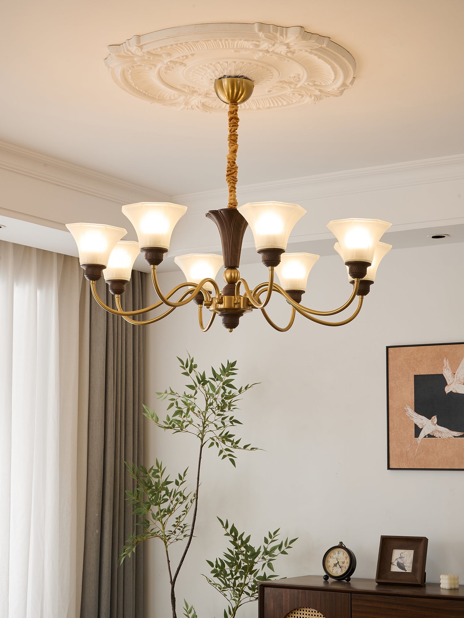 Ciphaen Traditional Elegance Vintage Wood Glass Chandelier - Letslighting