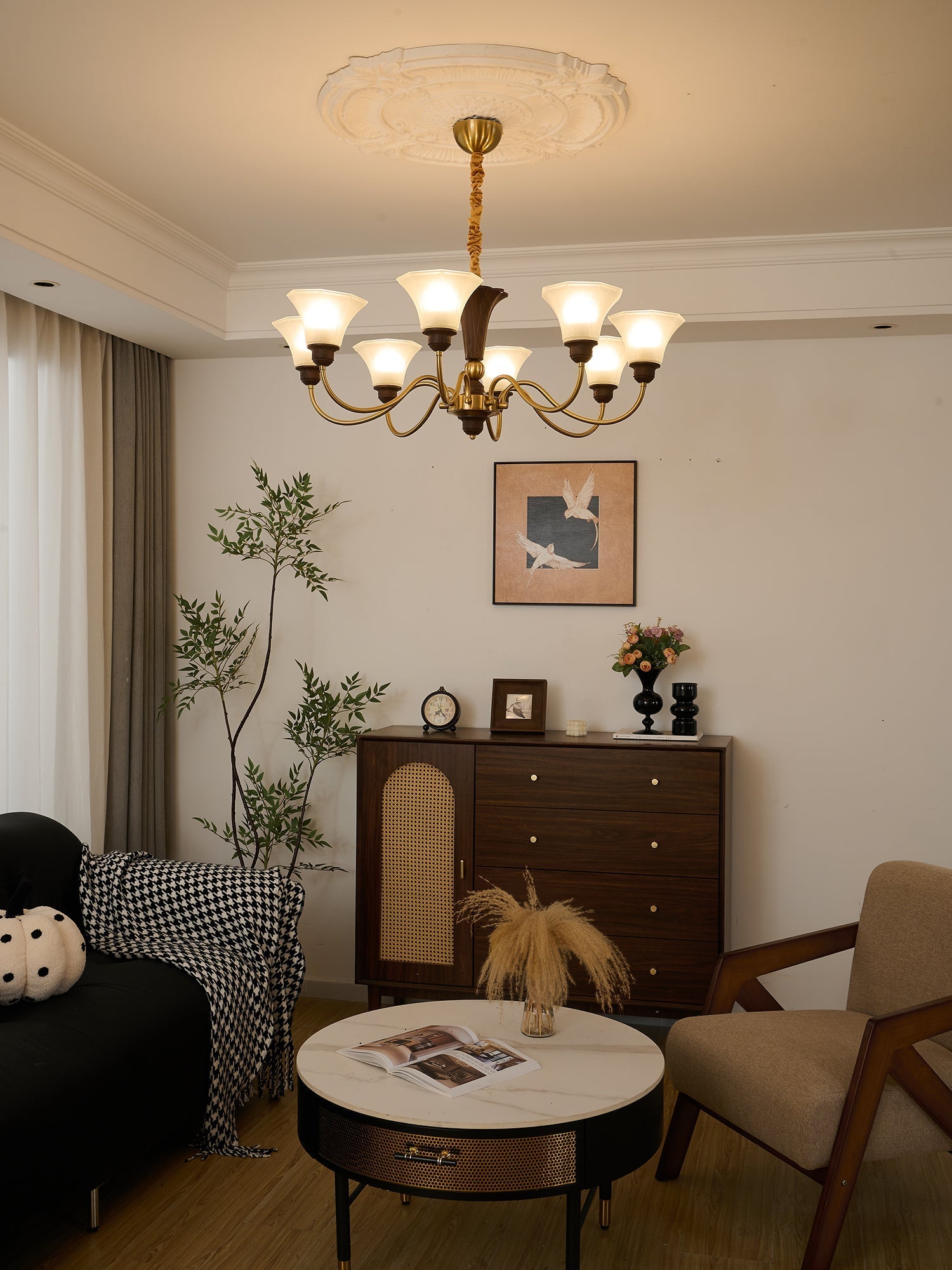 Ciphaen Traditional Elegance Vintage Wood Glass Chandelier - Letslighting