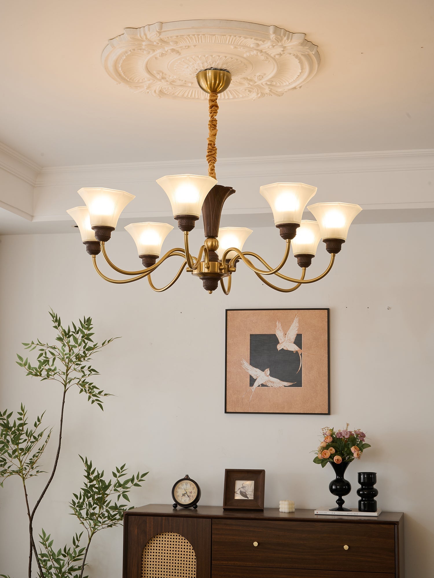 Ciphaen Traditional Elegance Vintage Wood Glass Chandelier - Letslighting