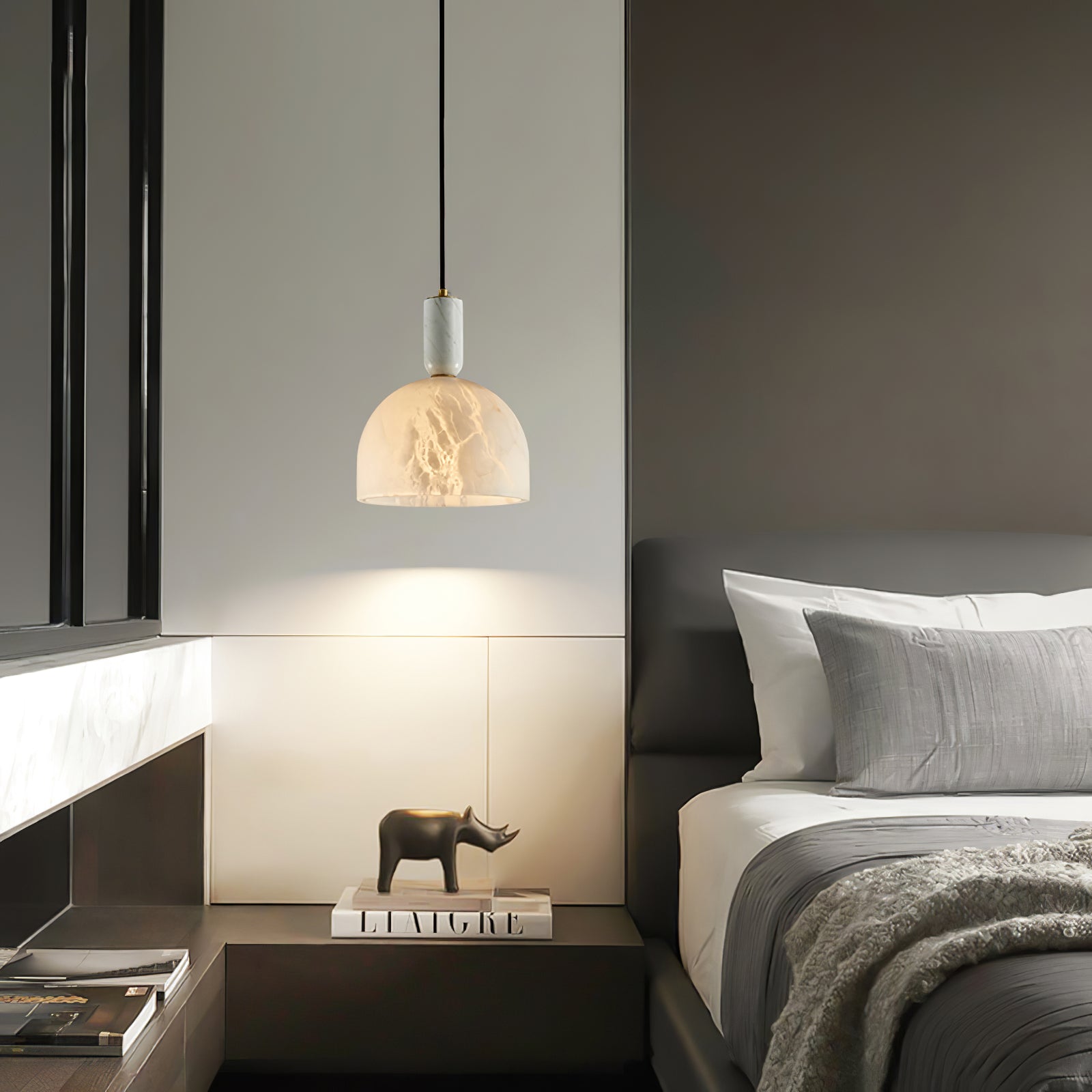 Ulcaris Modern Minimalist Alabaster Pendnat Light - Letslighting