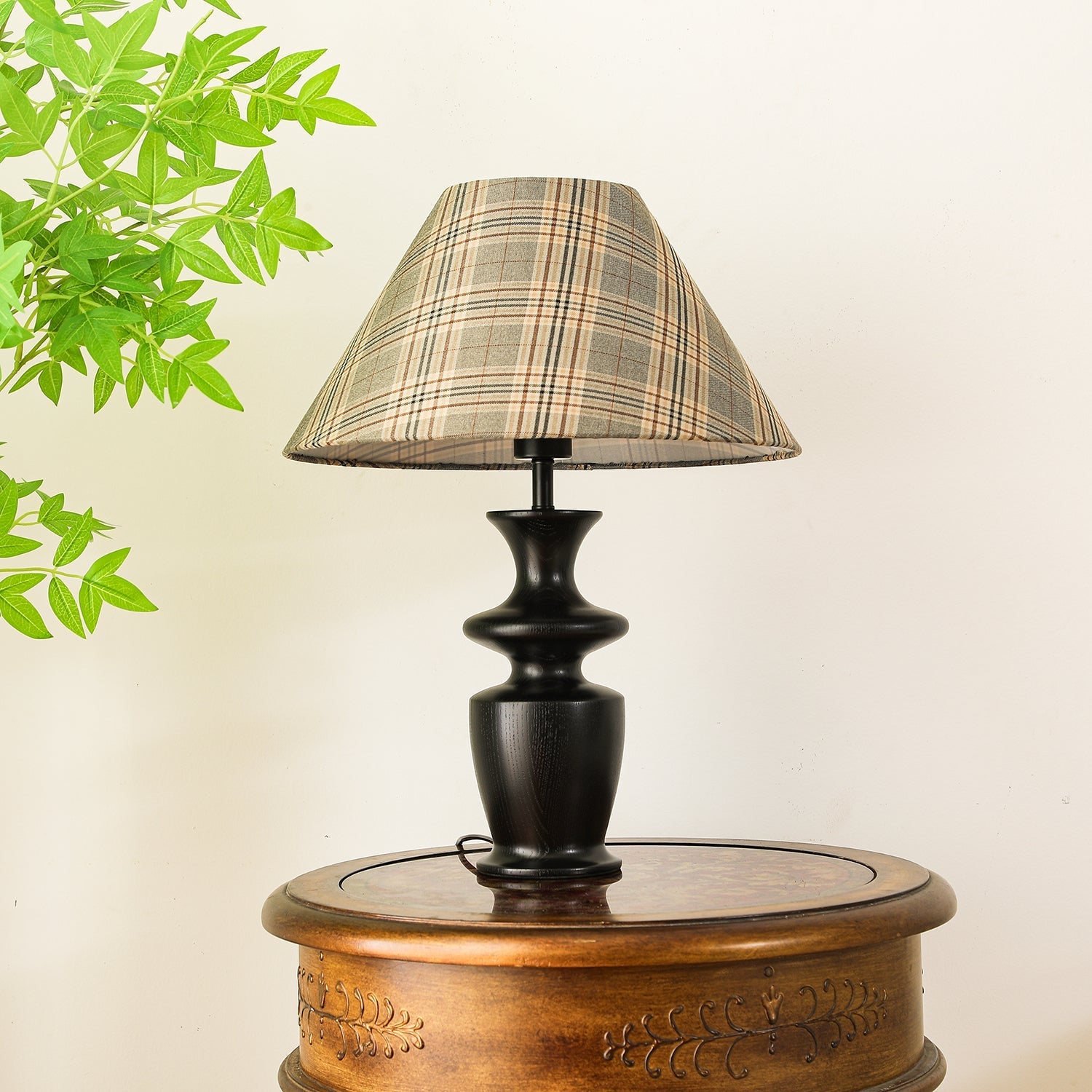 Herita Wood & Fabric Table Lamp - Letslighting