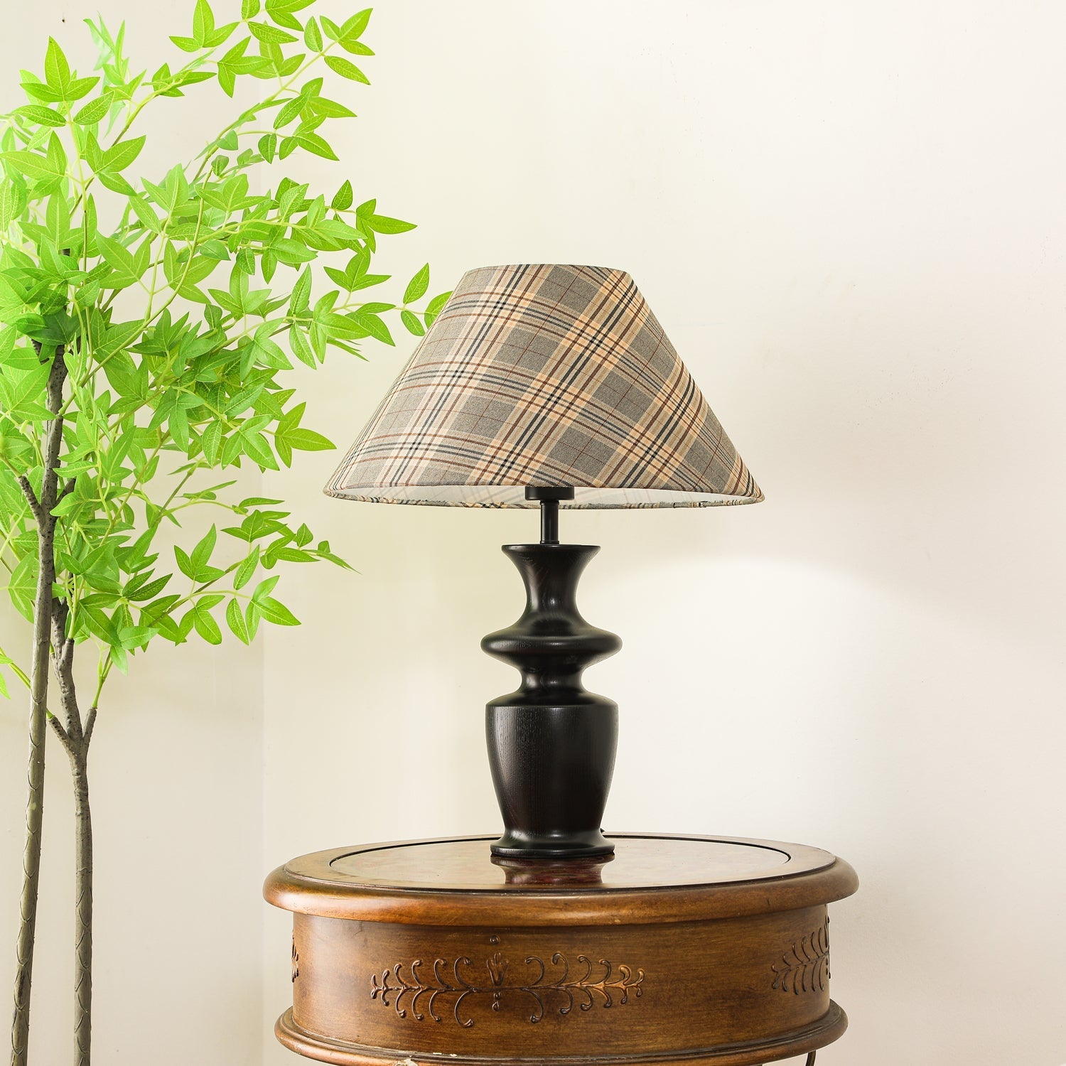 Herita Wood & Fabric Table Lamp - Letslighting