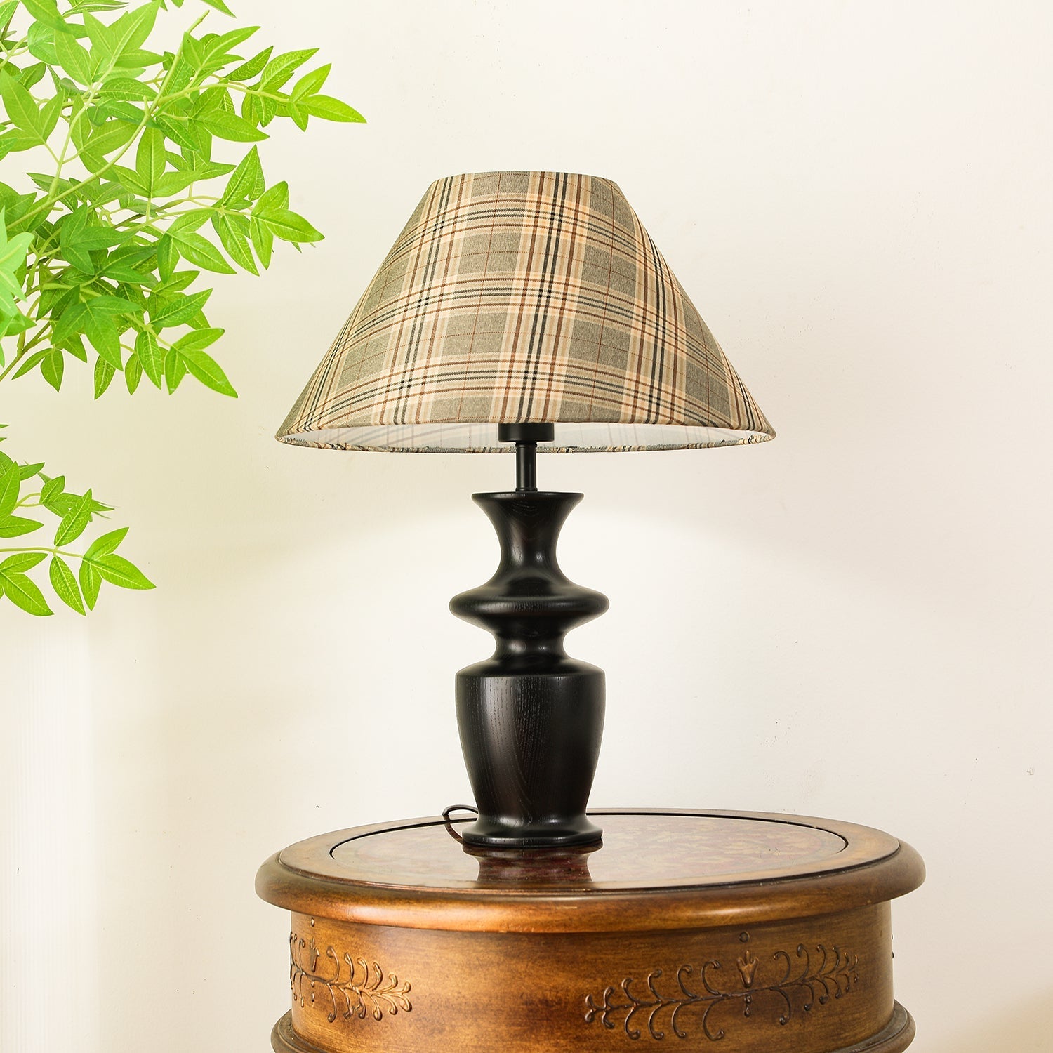 Herita Wood & Fabric Table Lamp - Letslighting