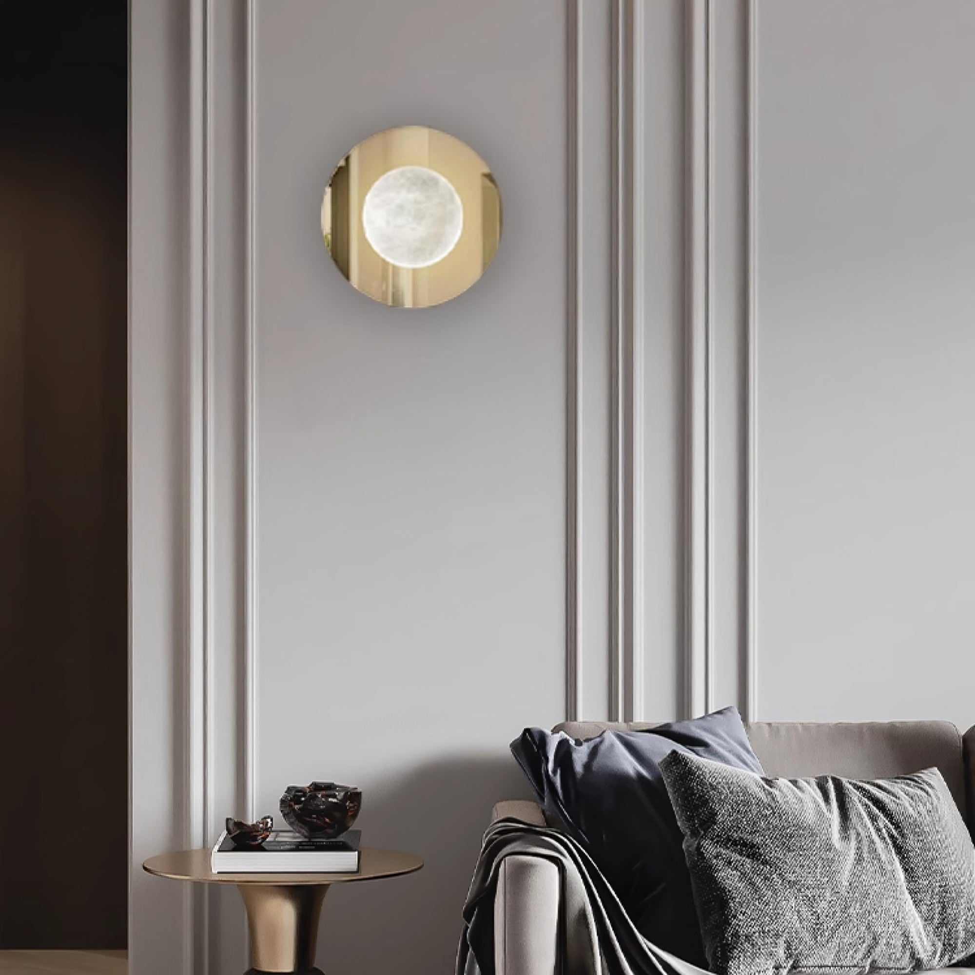 Lyra Modern Alabaster Wall Light