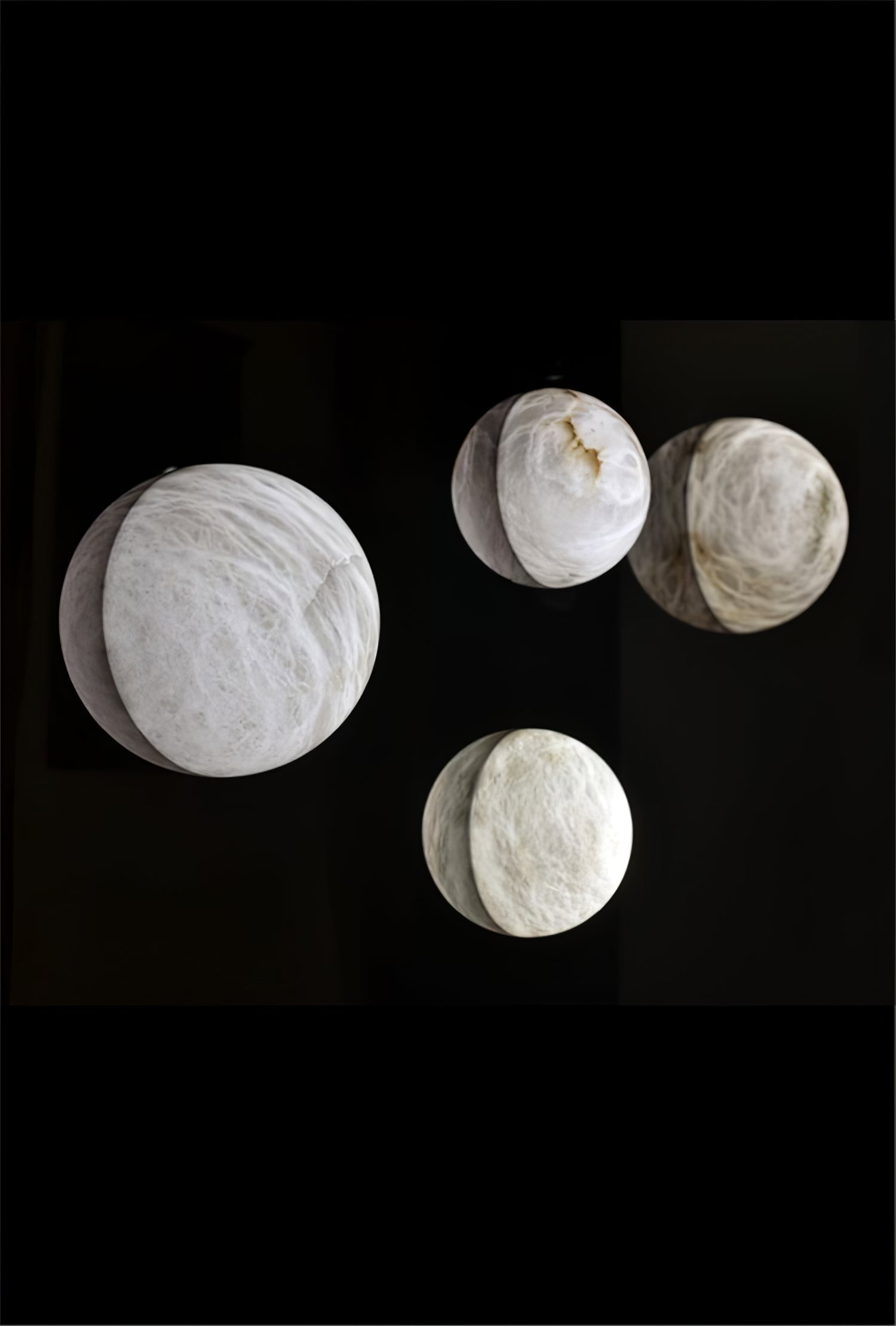 Lyra Modern Alabaster Wall Light