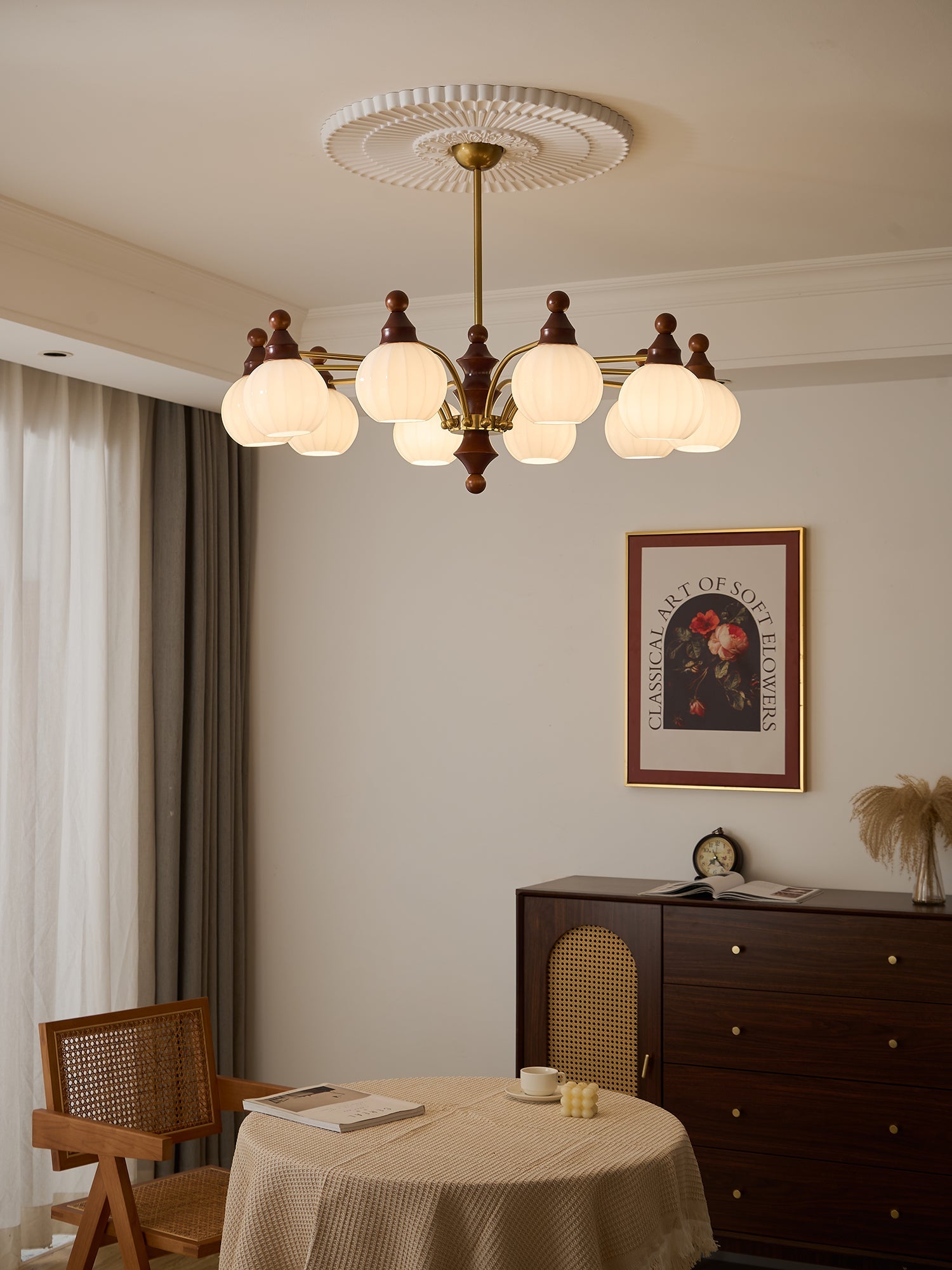 Lustra Chandelier Blossom with Glass Shades - Letslighting