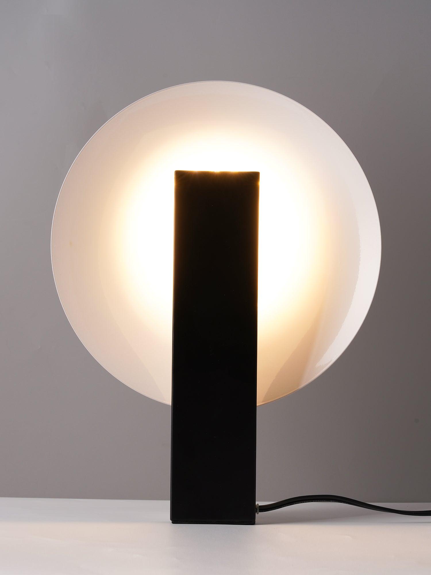 Brooke Minimalist Table Lamp - Letslighting