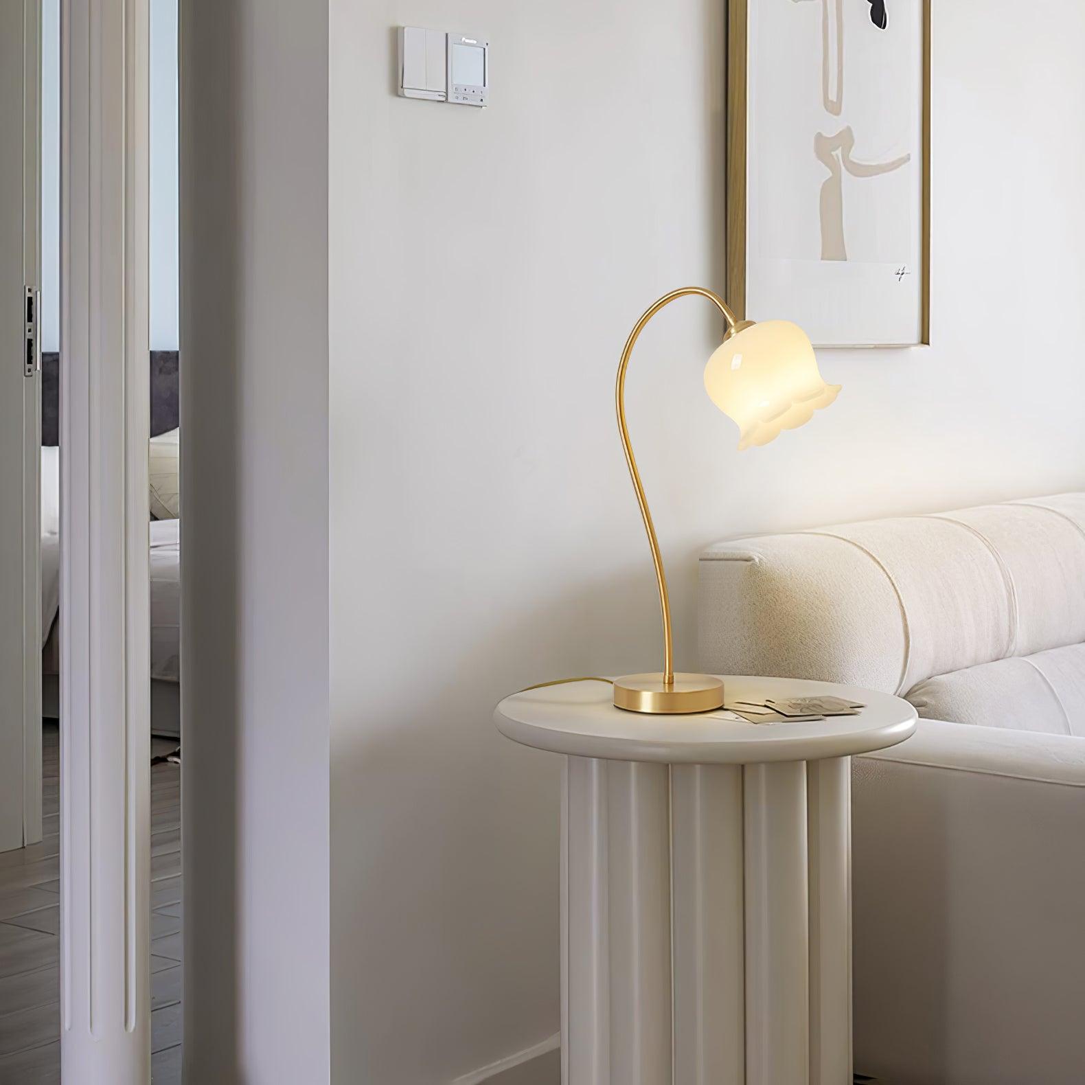 Luxore Brass Vintage Table Lamp - Letslighting