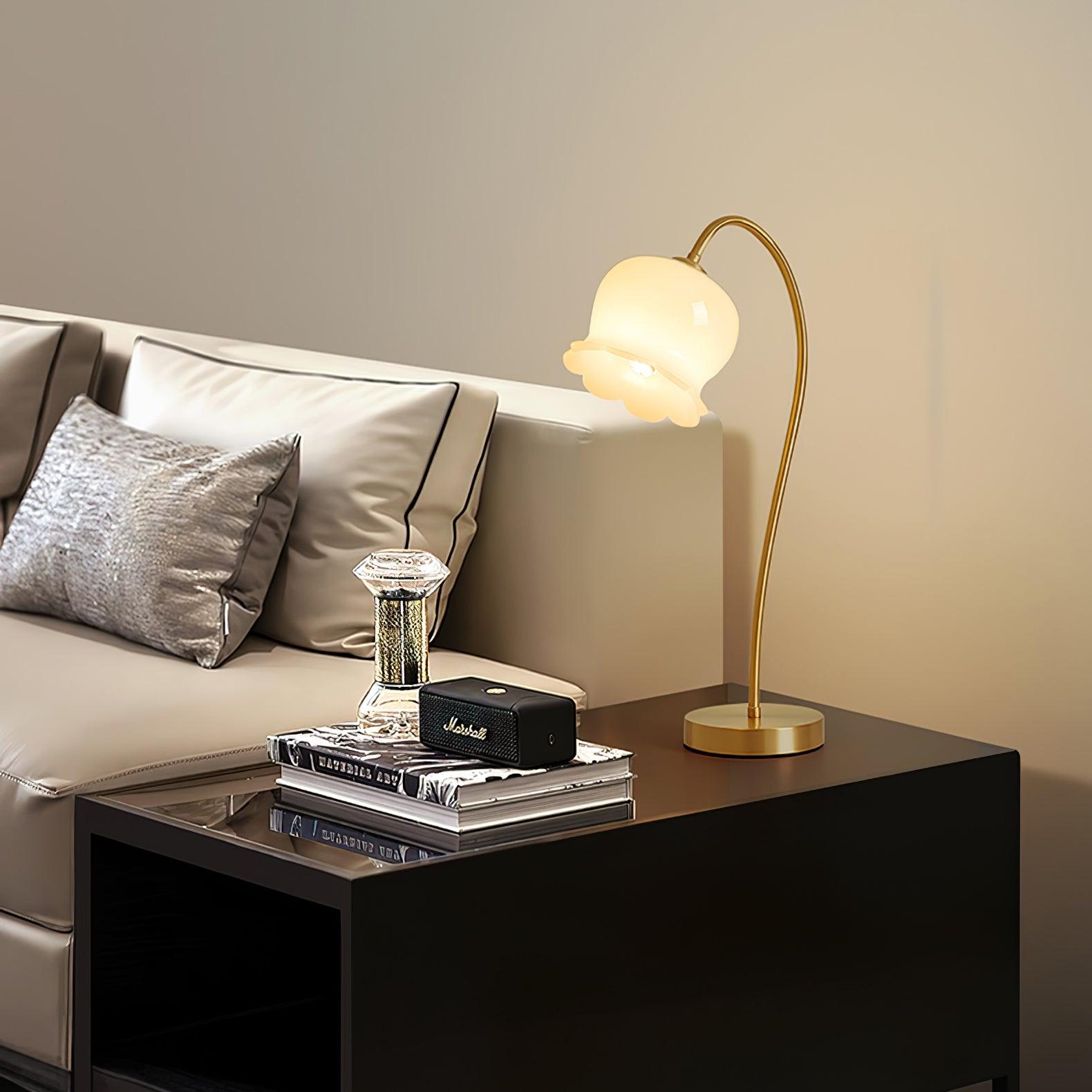 Luxore Brass Vintage Table Lamp - Letslighting