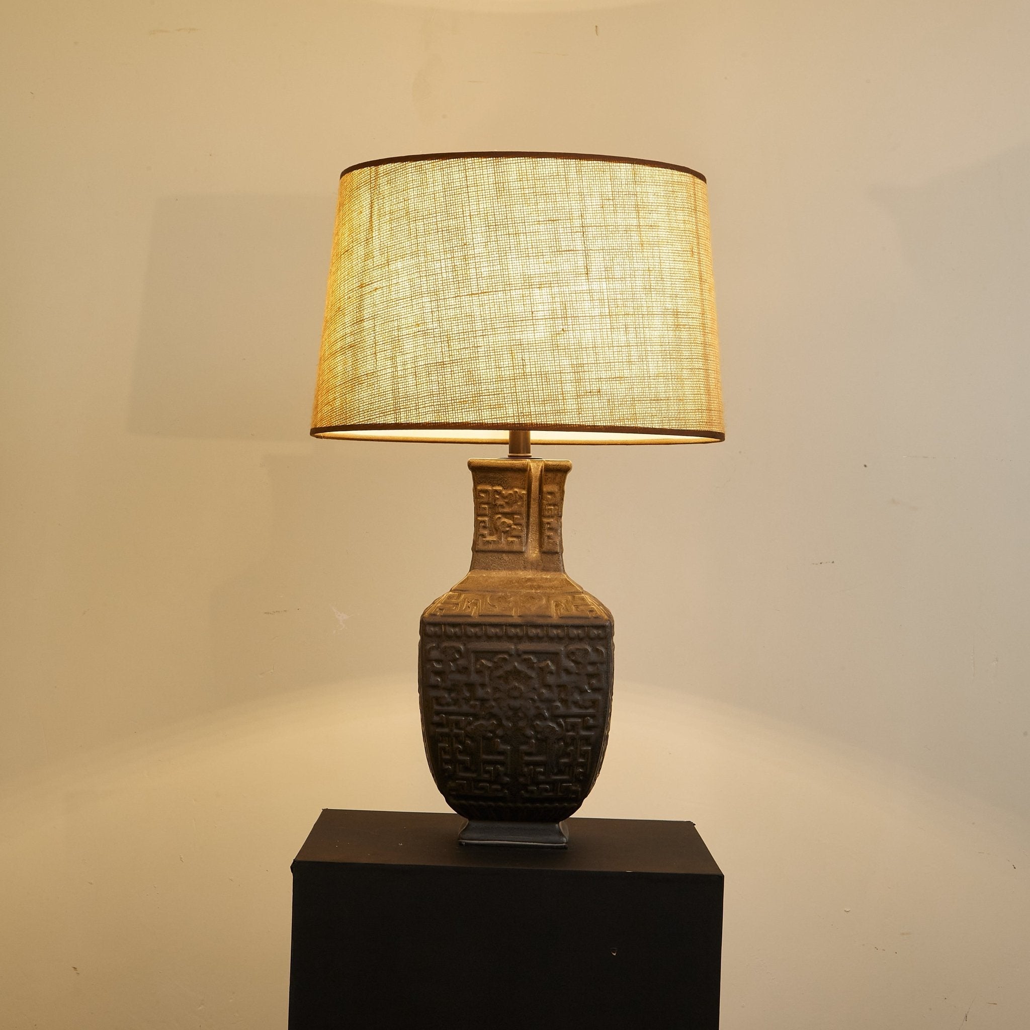 Echo Vintage Fabric Table Lamp - Letslighting