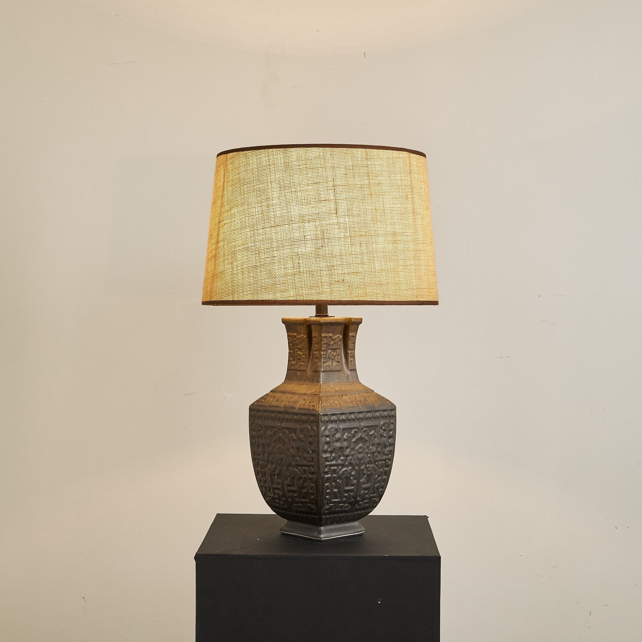 Echo Vintage Fabric Table Lamp - Letslighting