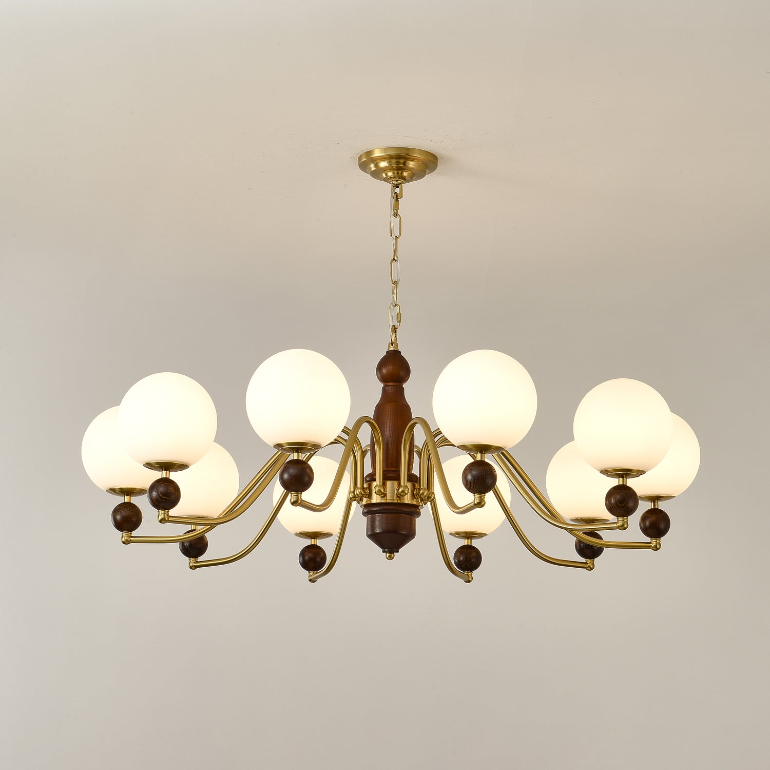 Lustra Chandelier Wood & Brass Globe - Letslighting