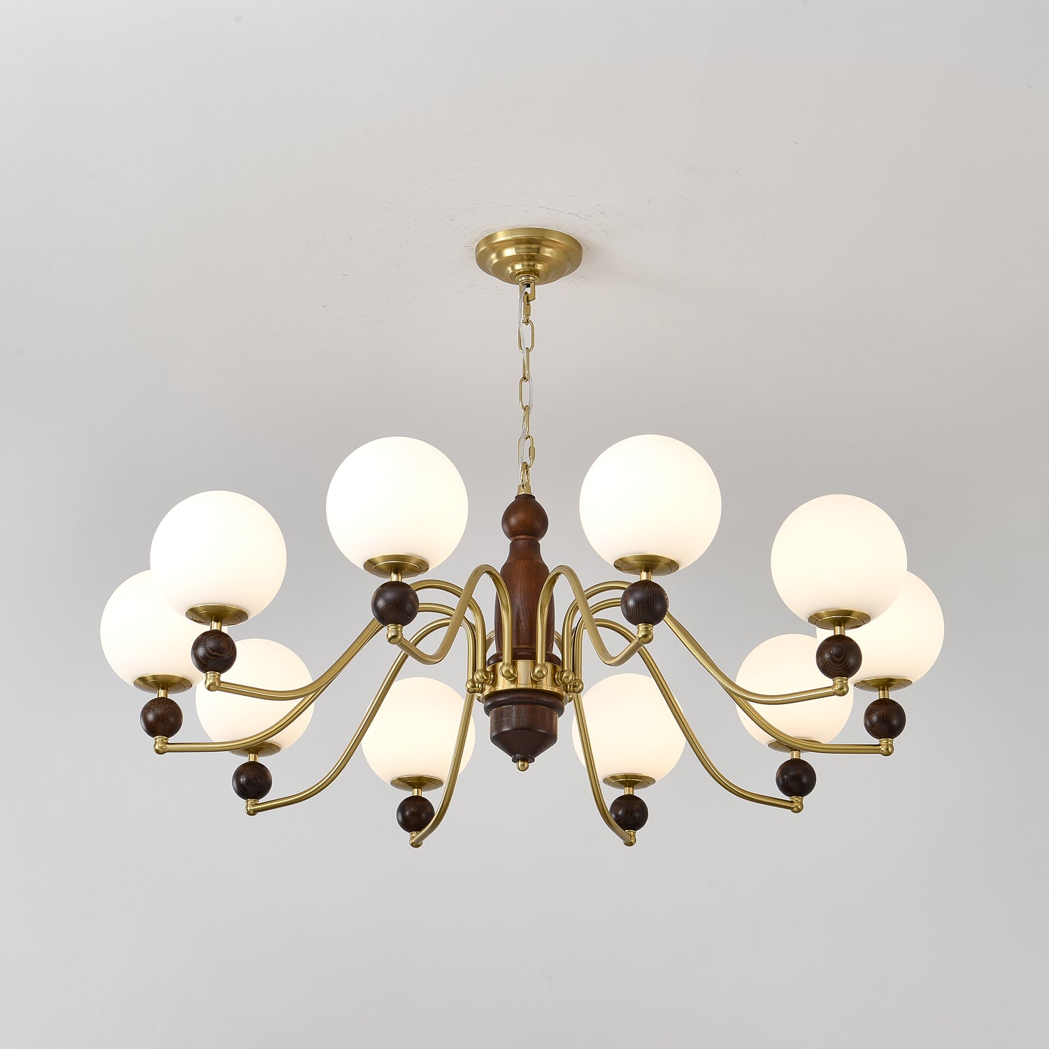 Lustra Chandelier Wood & Brass Globe - Letslighting