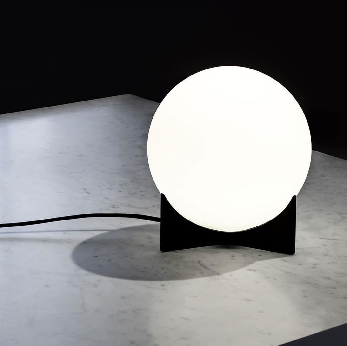 Lustren Contemporary Table Lamp - Letslighting