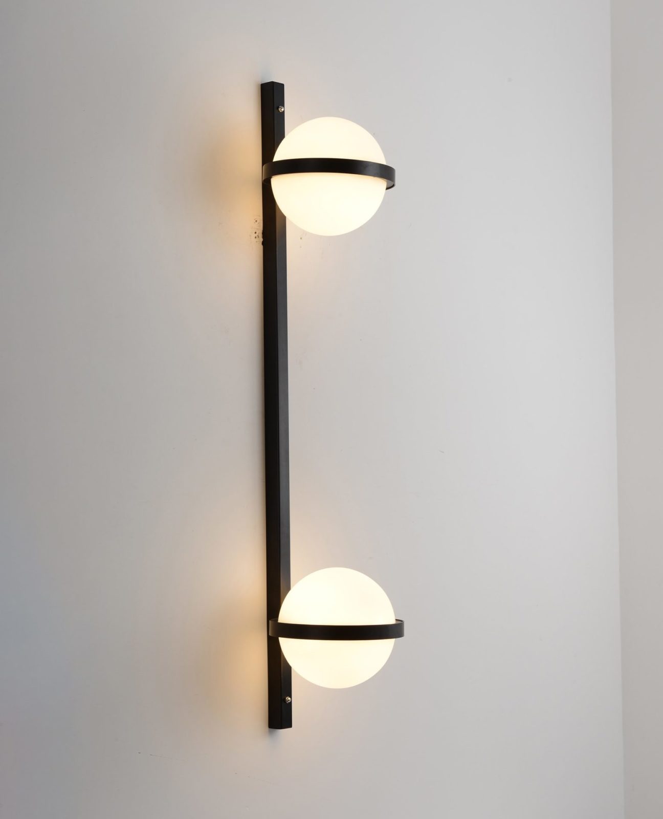 Olthaarae Modern Minimalist Plastic Wall Lamp - Letslighting