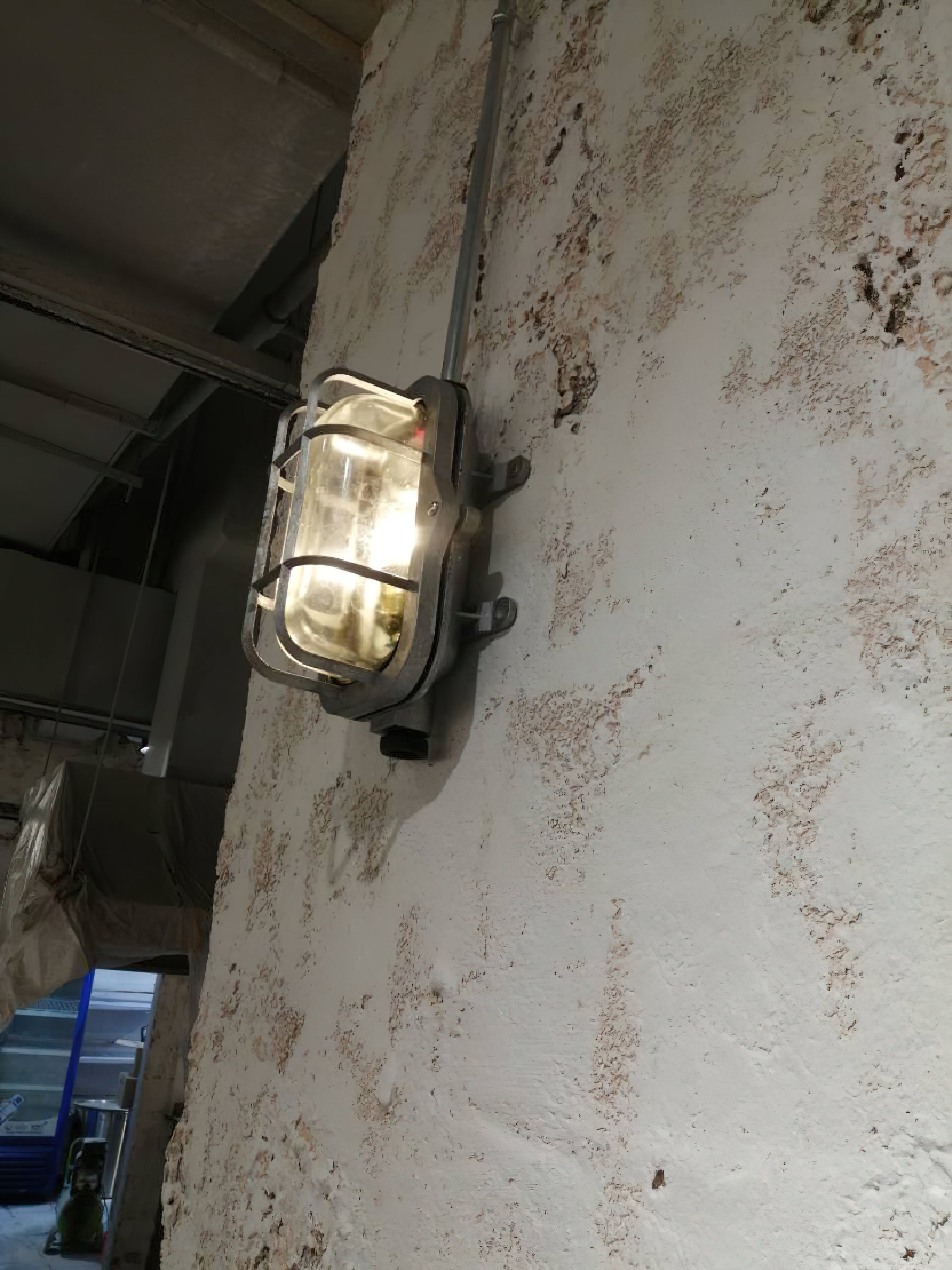 Omirara Unique Traditional Glass Wall Light - Letslighting