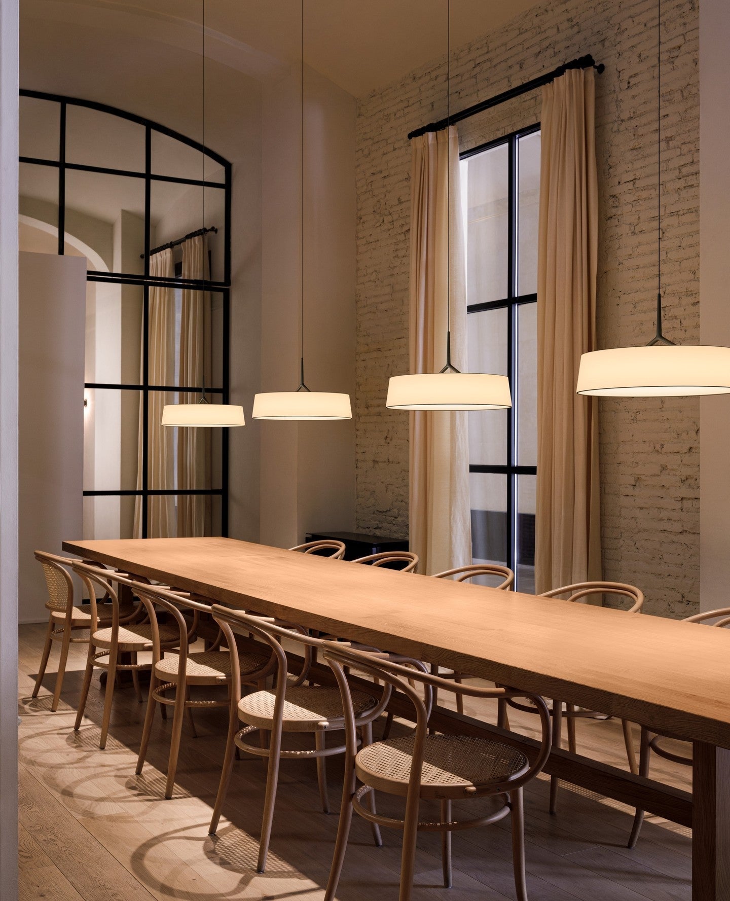Ovynira Cylindrical Fabric Pendant Light - Letslighting