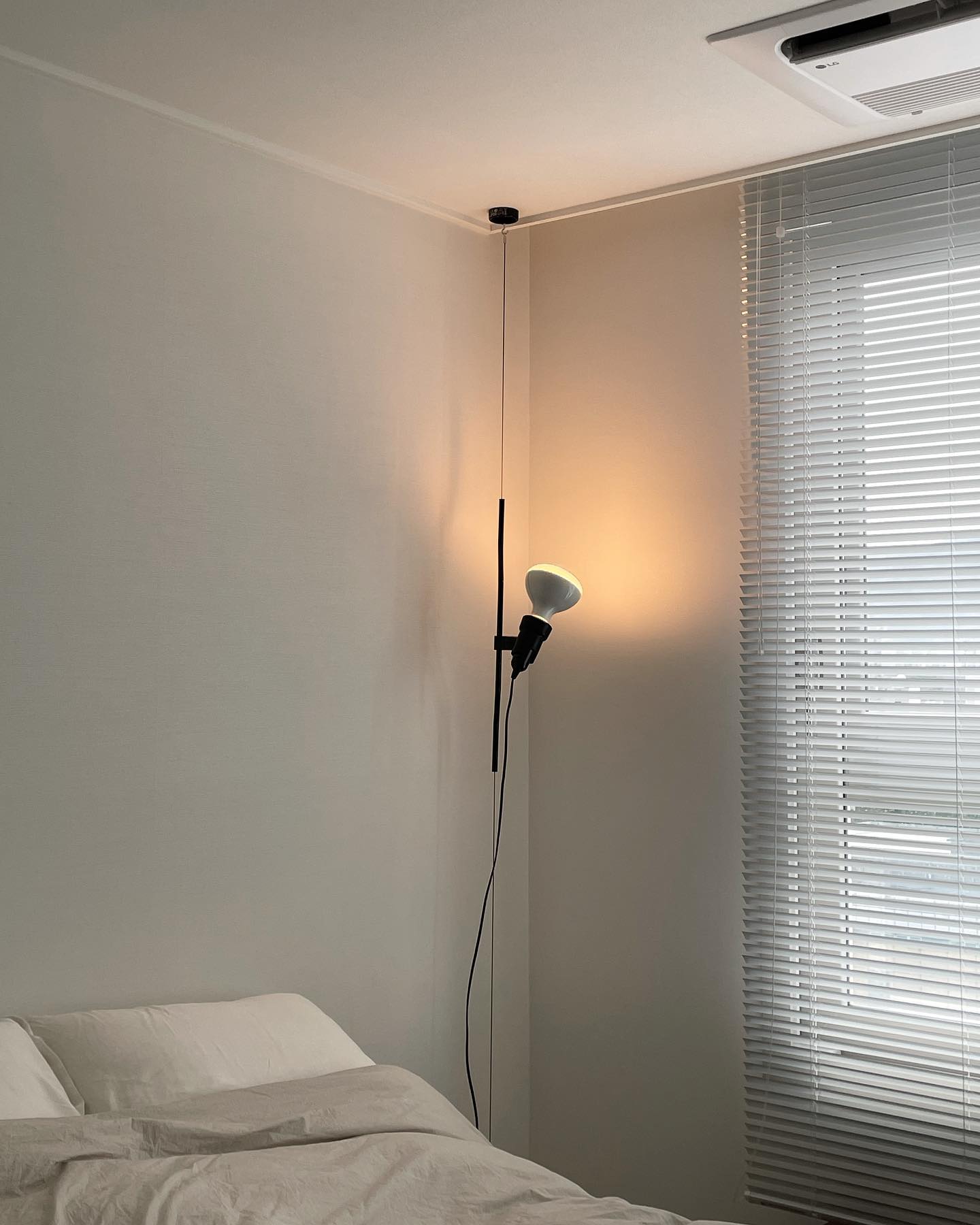 Ilthair Modern Minimalist Pendant Light - Letslighting