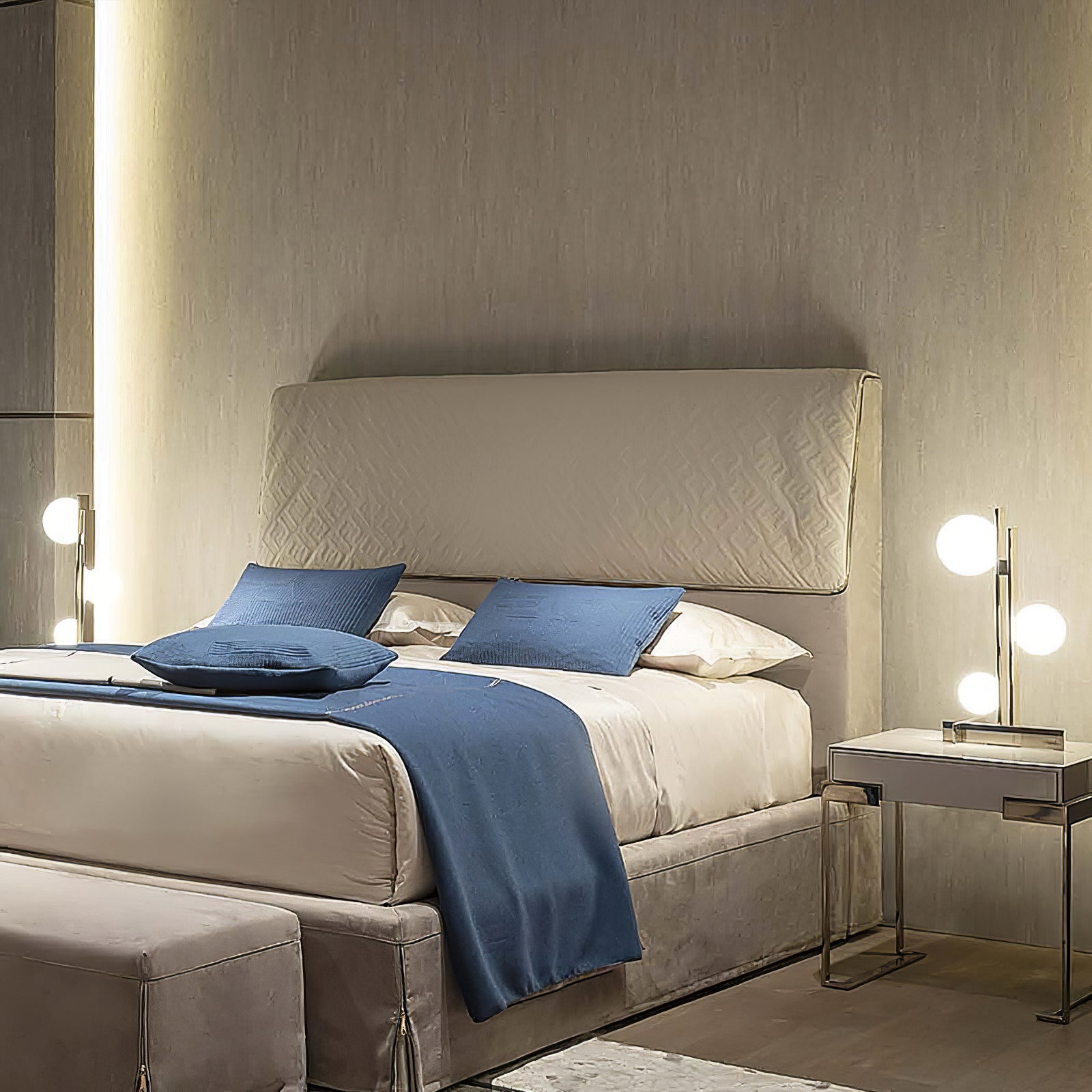 Luma Contemporary Glass Table Lamp - Letslighting