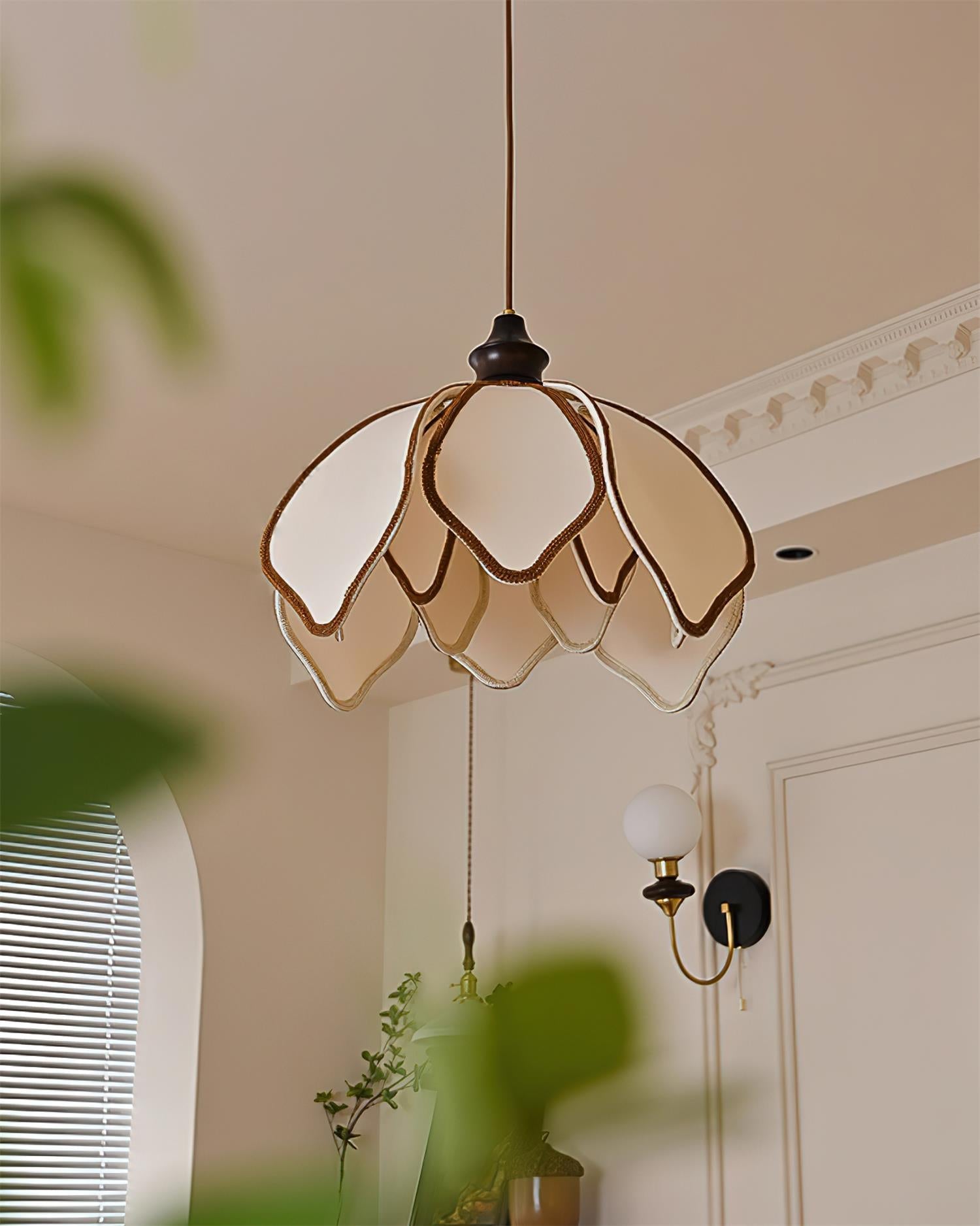 Pauline Pendant Lamp Petal - Letslighting