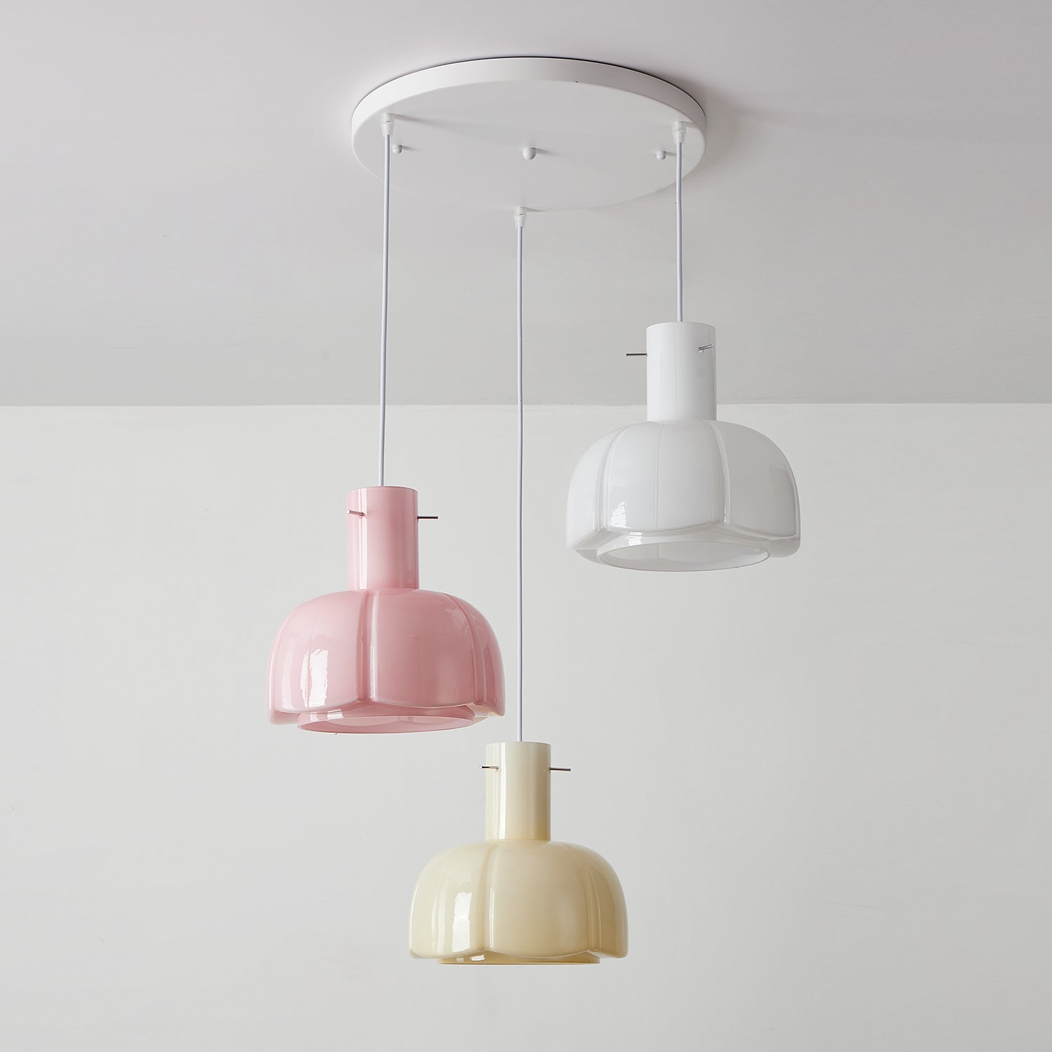 Pavina Pendant Lamp Glossy Pastel Blossom - Letslighting