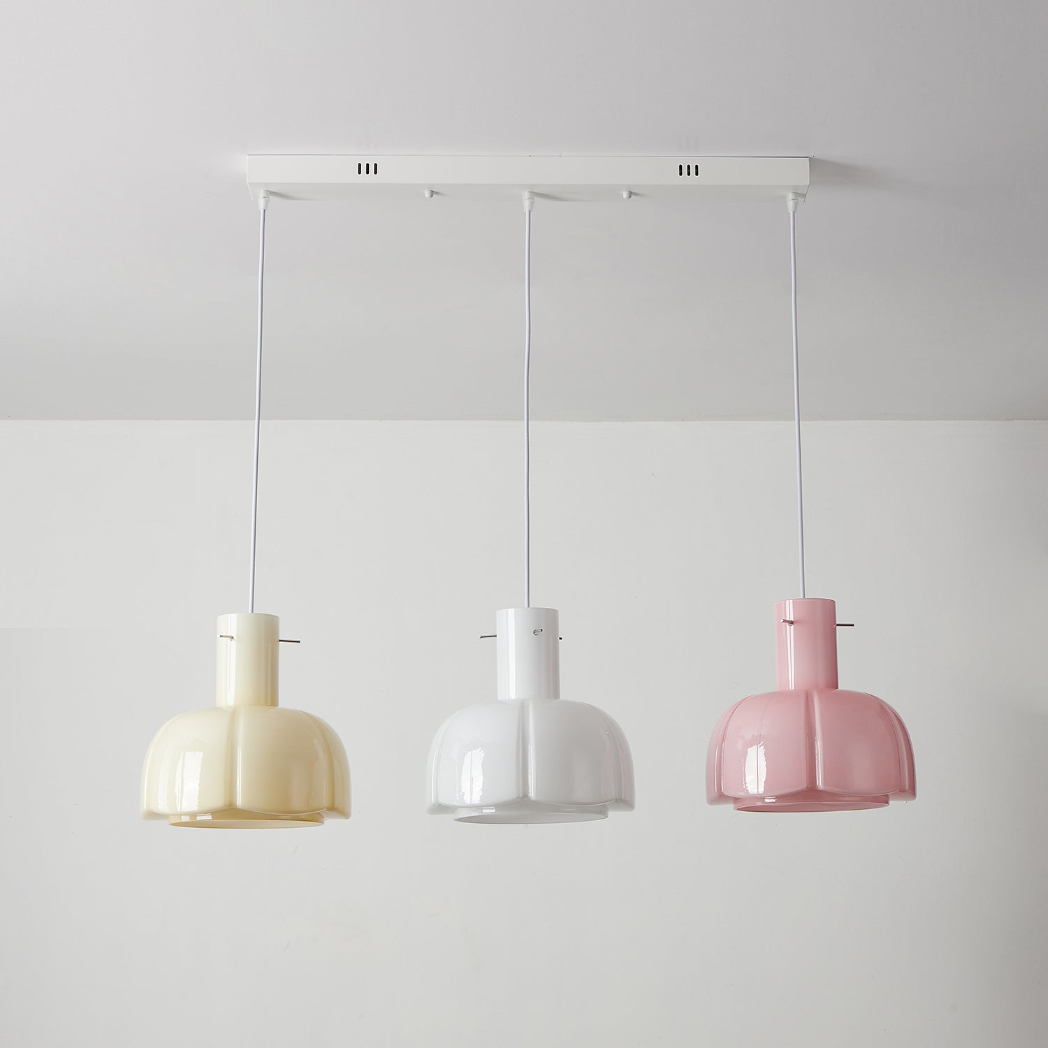 Pavina Pendant Lamp Glossy Pastel Blossom - Letslighting