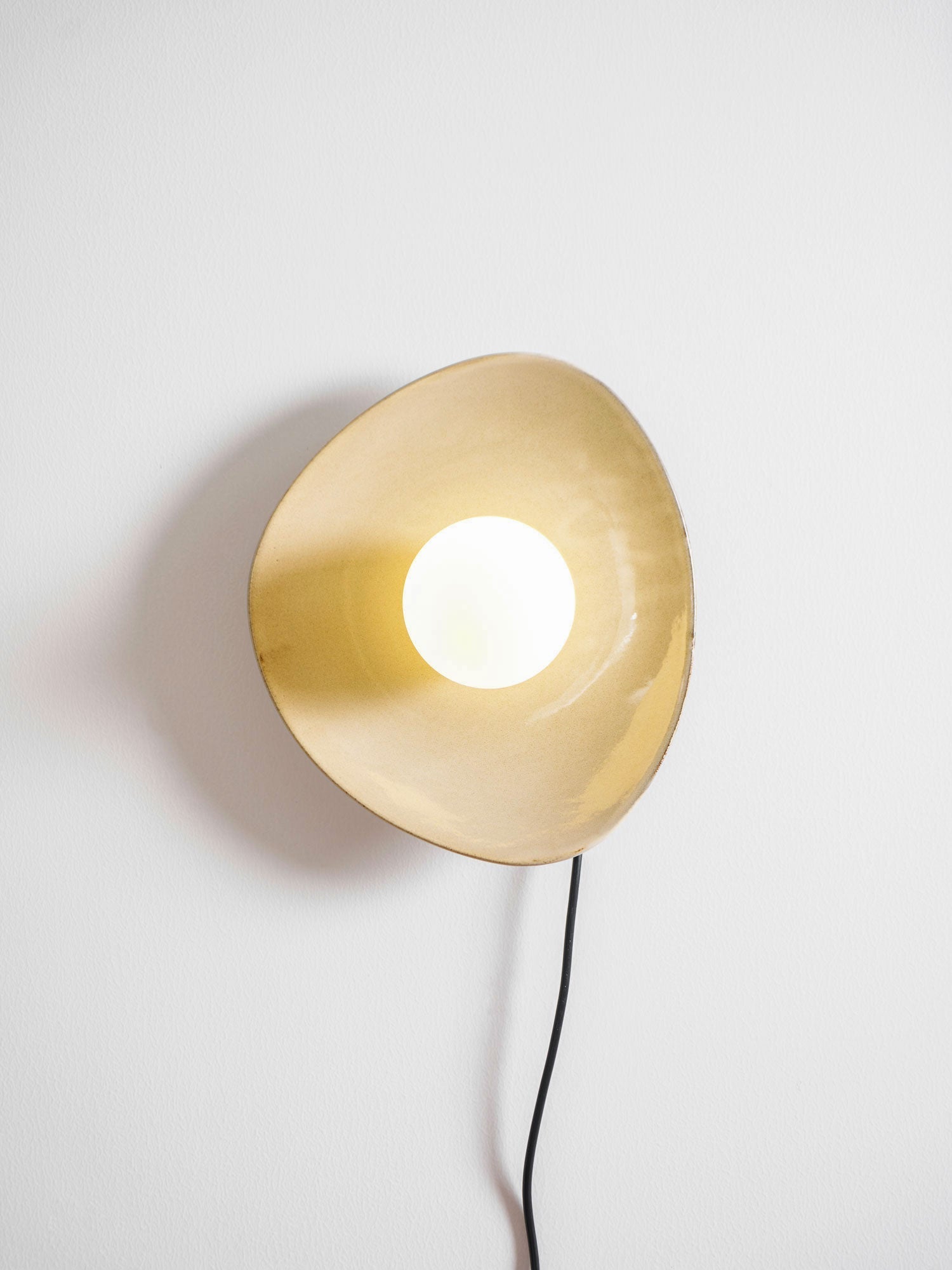 Nancy Pebble Disc Plug-in Ceramics Glass Wall Light - Letslighting