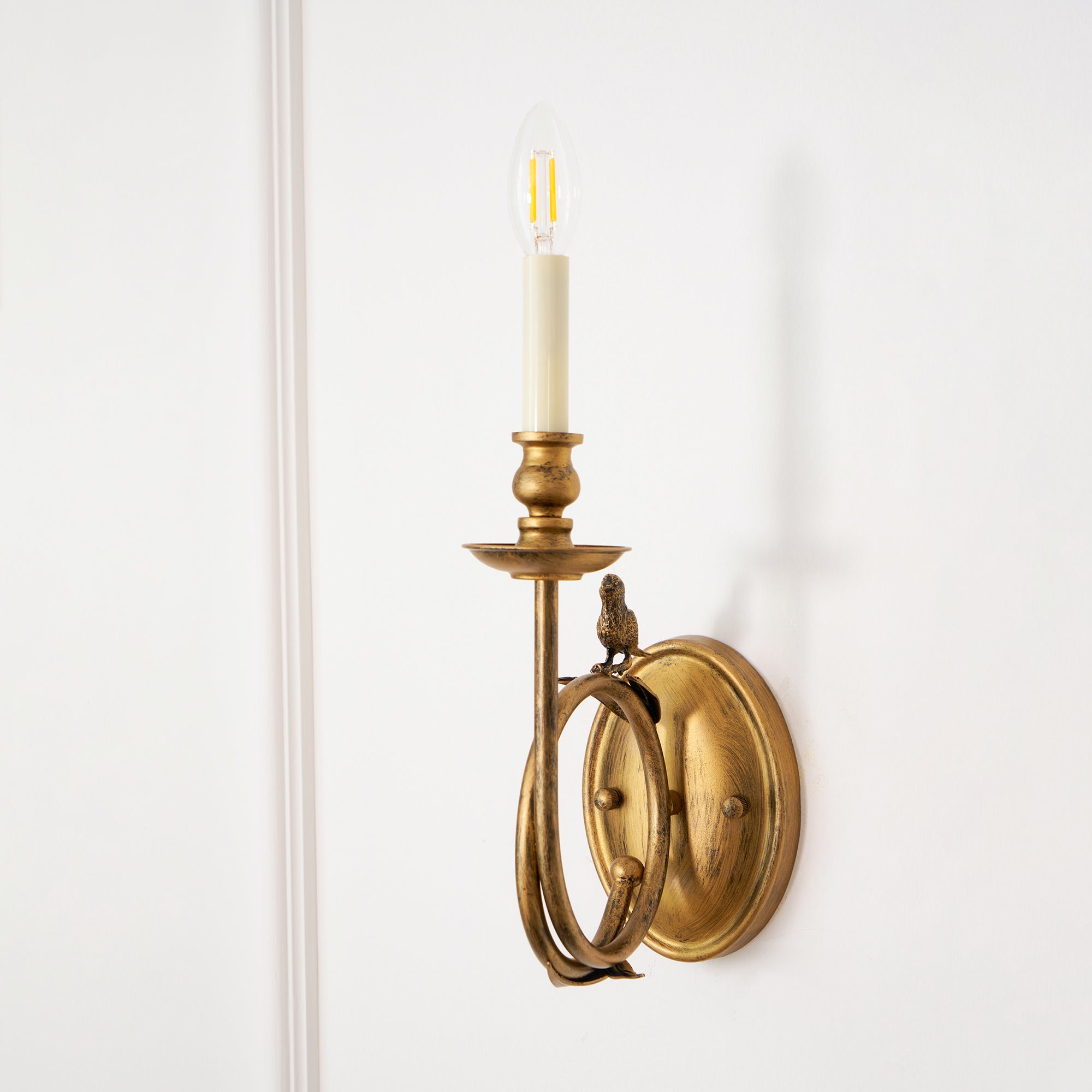 Silva Vintage Bird Indoor Wall Sconce
