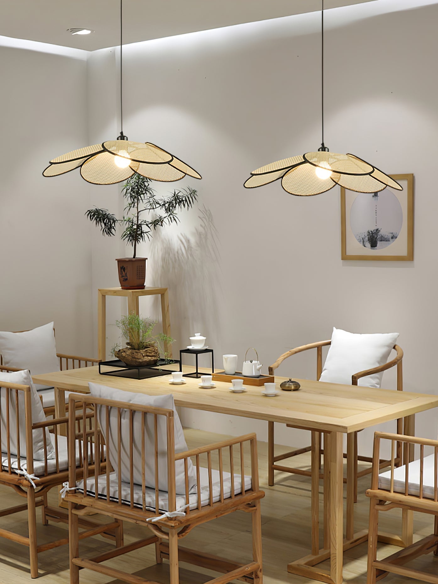 Vemarora Premium Elegance Petals Rattan Fabric Pendant Lamp - Letslighting