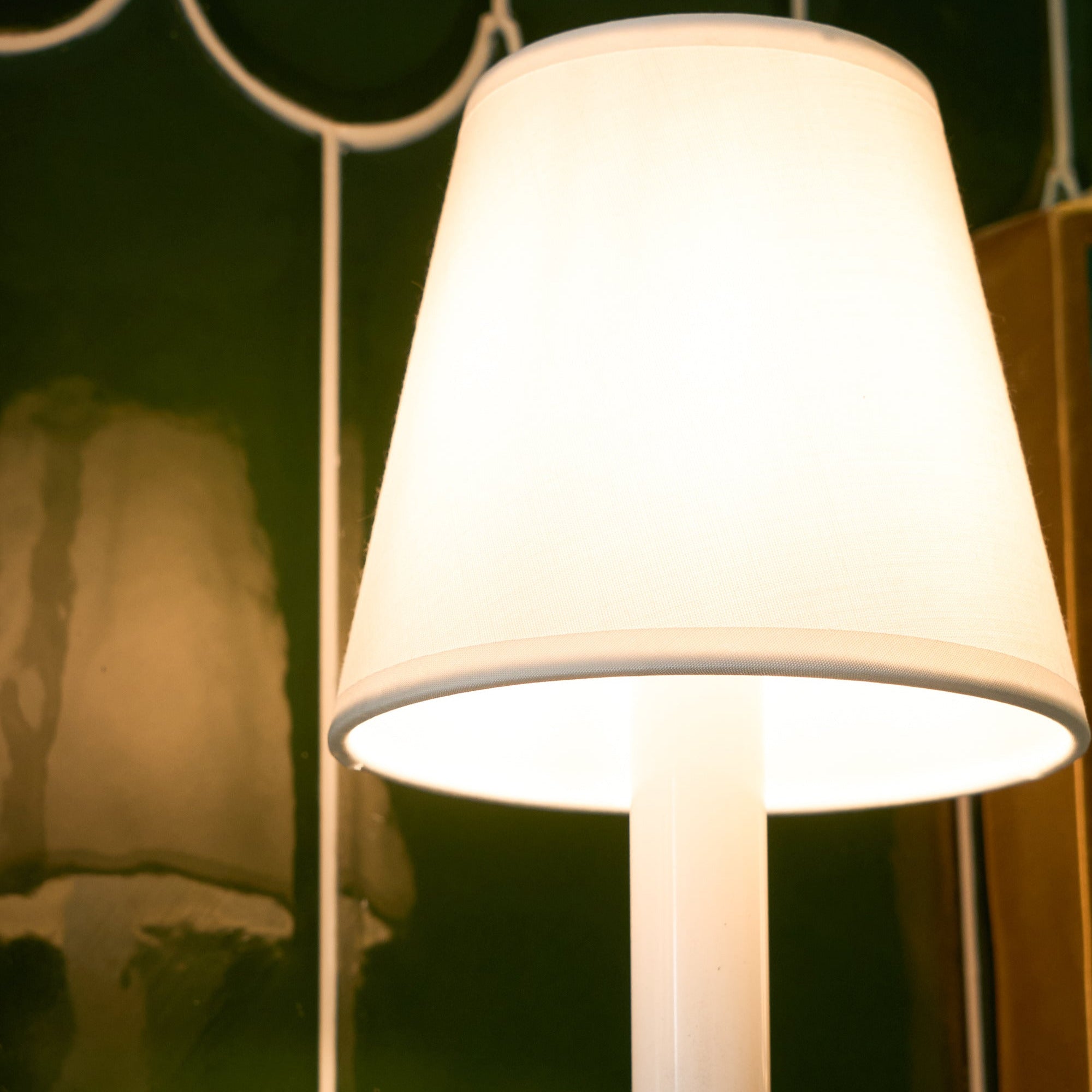 Silva Vintage Wall Lamp Fabric Black/White/Brass Arm - Letslighting