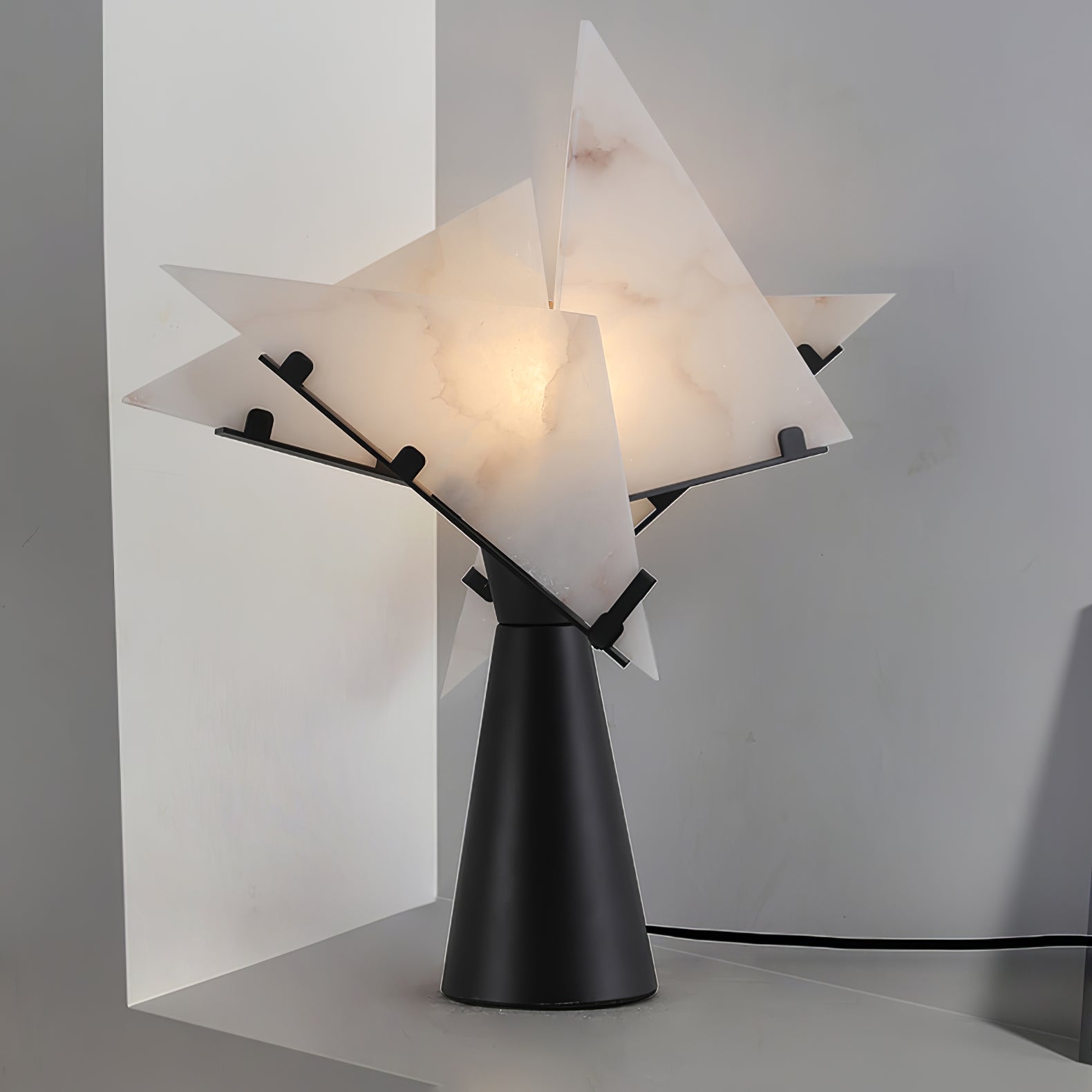 Aursilion Star Alabaster Table Lamp - Letslighting
