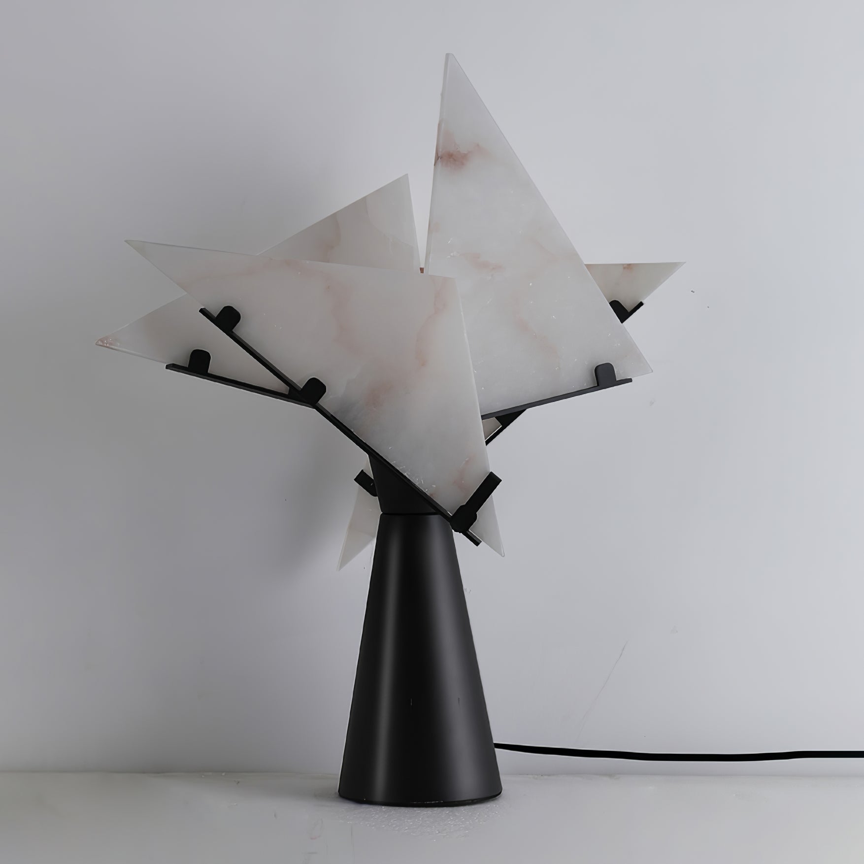 Aursilion Star Alabaster Table Lamp - Letslighting