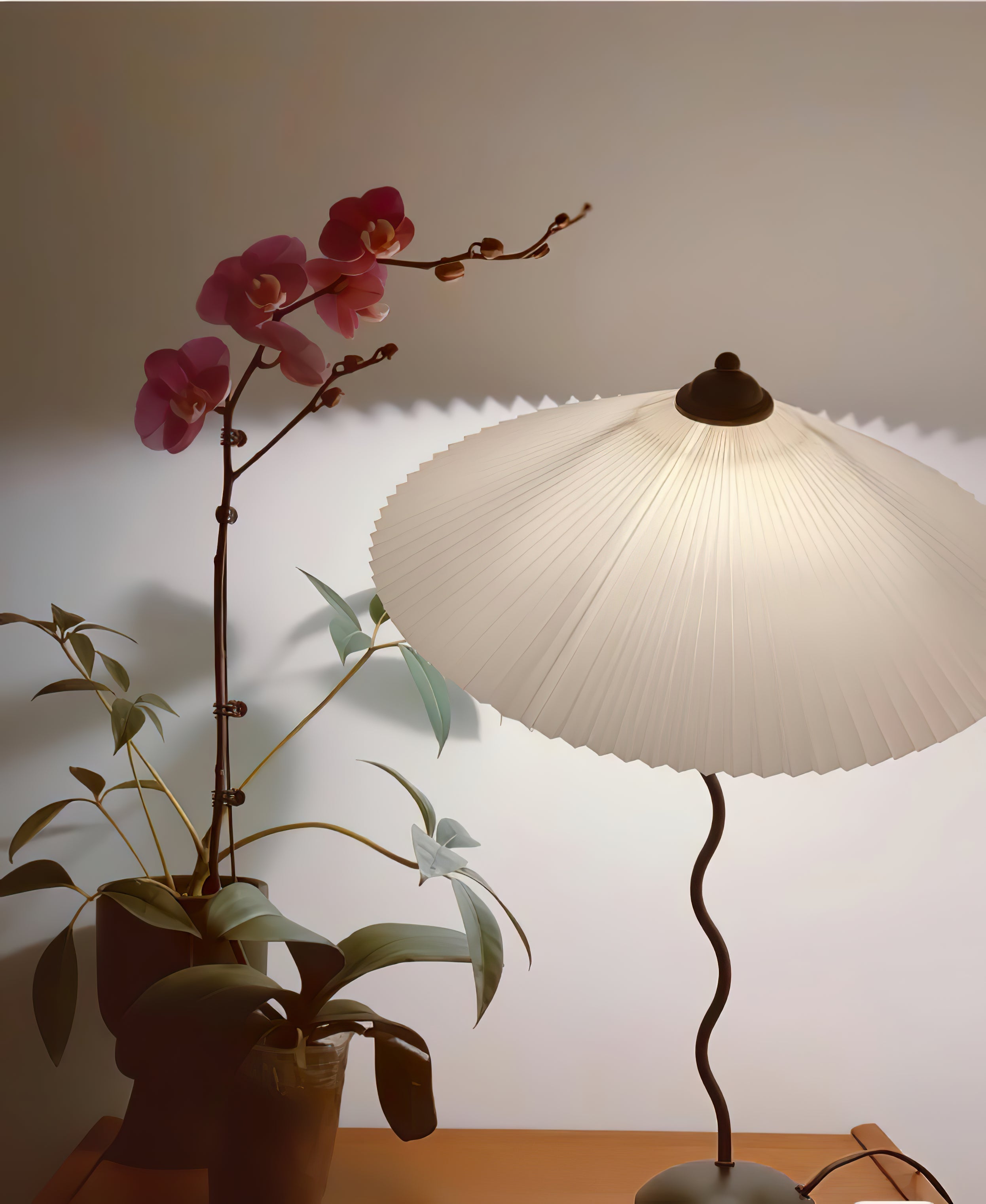 Floran Fabric Artistic Table Lamp - Letslighting