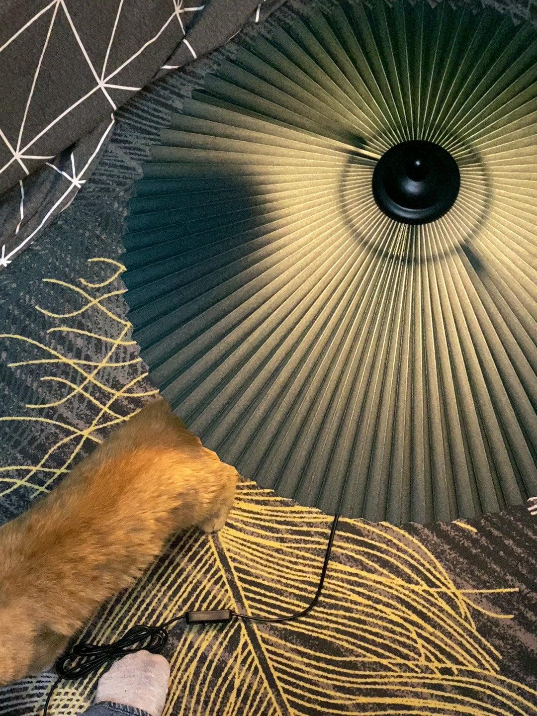 Floran Fabric Artistic Table Lamp - Letslighting