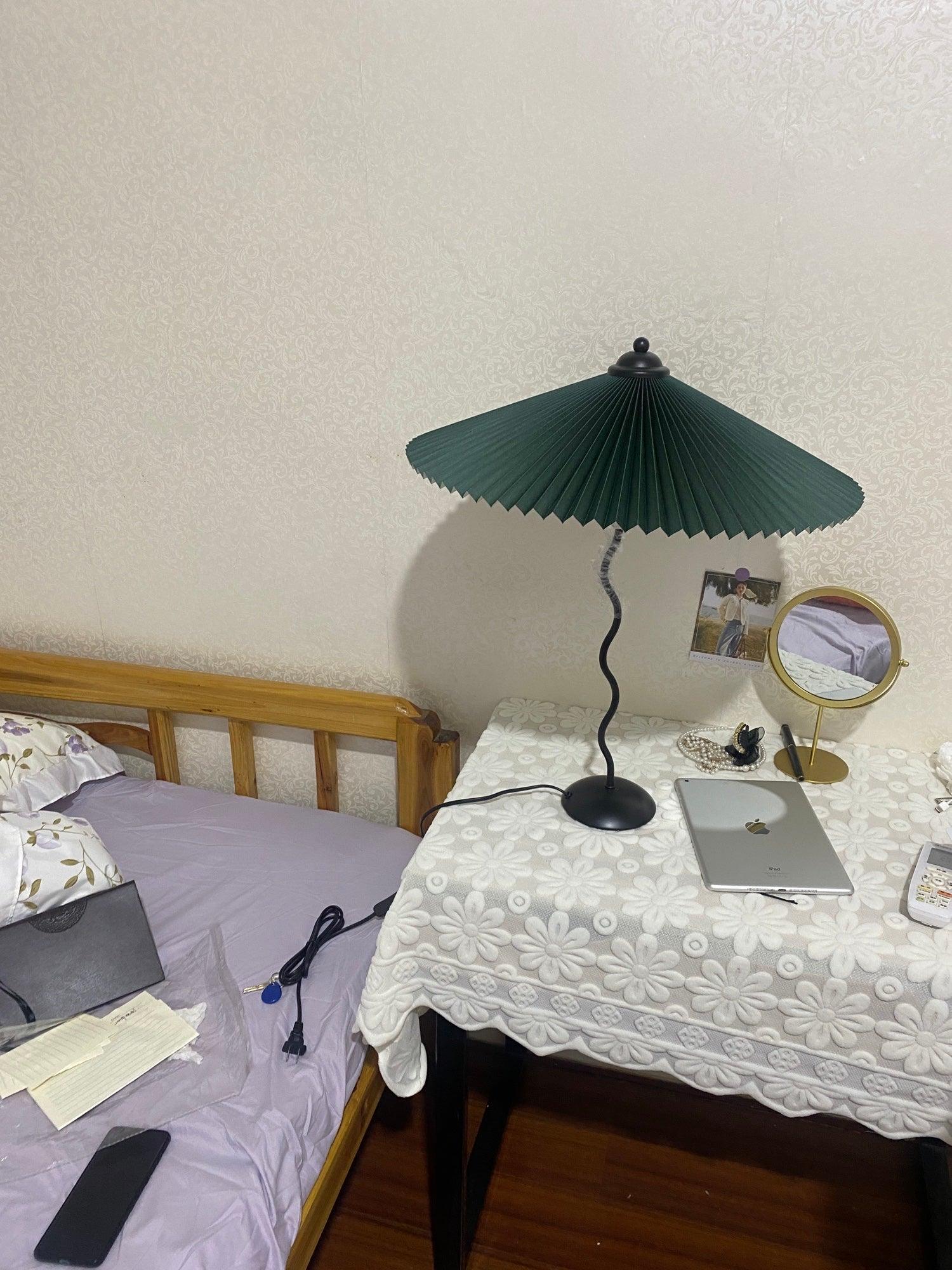 Floran Fabric Artistic Table Lamp - Letslighting