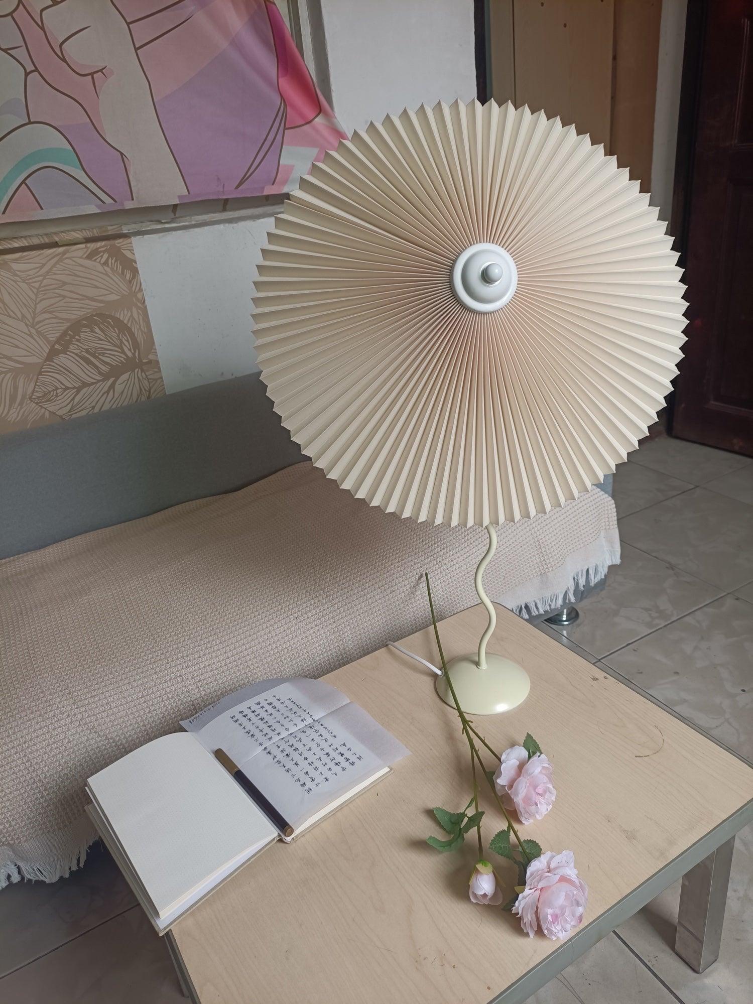 Floran Fabric Artistic Table Lamp - Letslighting