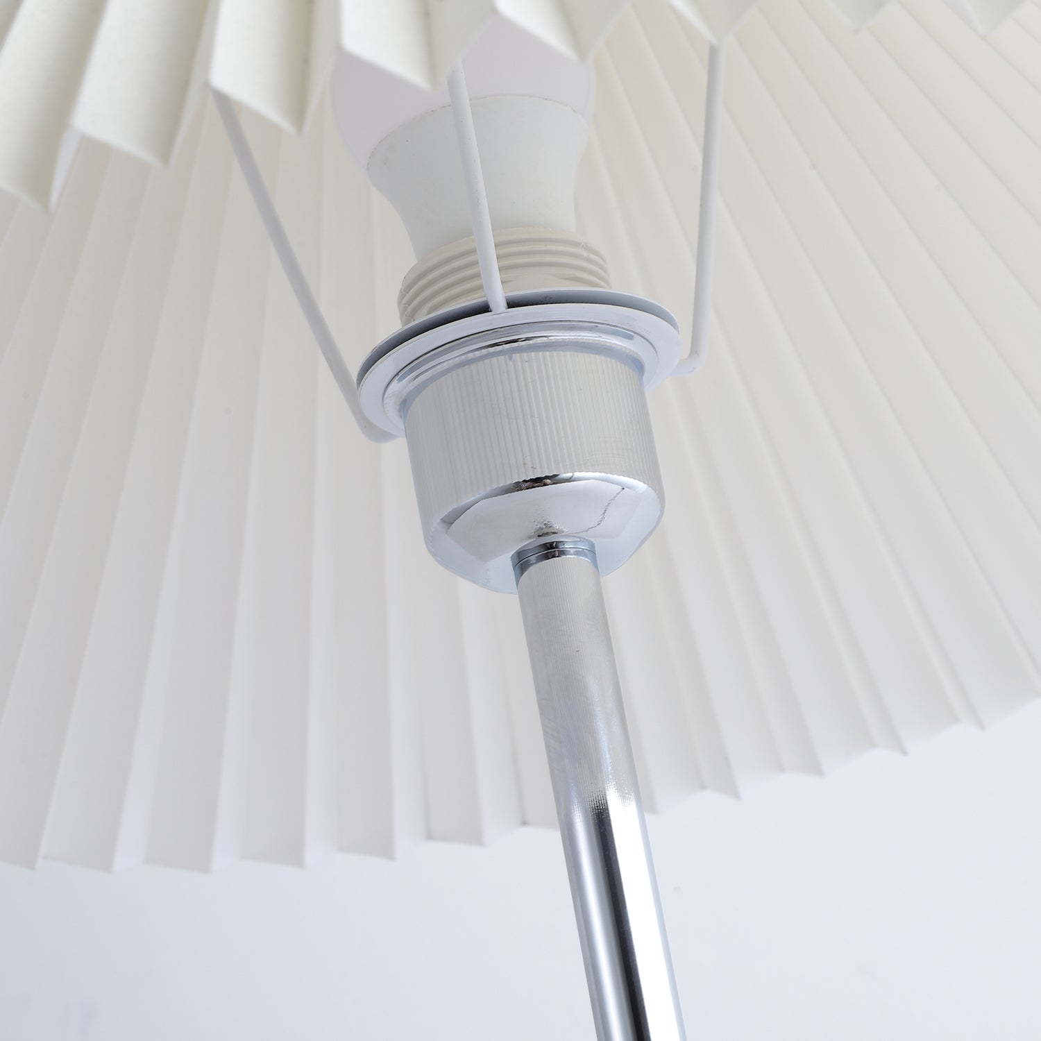 Lynnea Modern Wood & Fabric Table Lamp